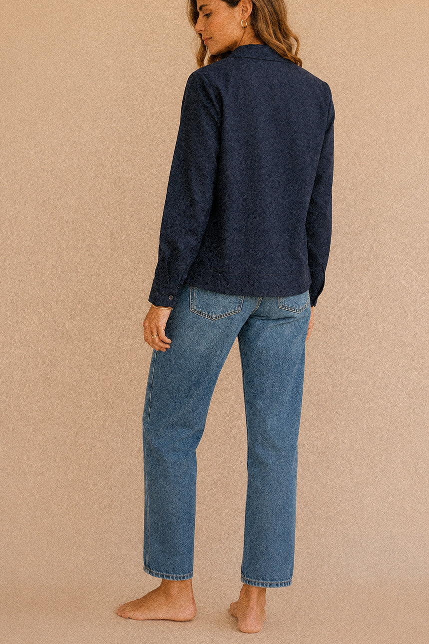 Giacca “Midnight Écru” – giacca blu con ricami floreali