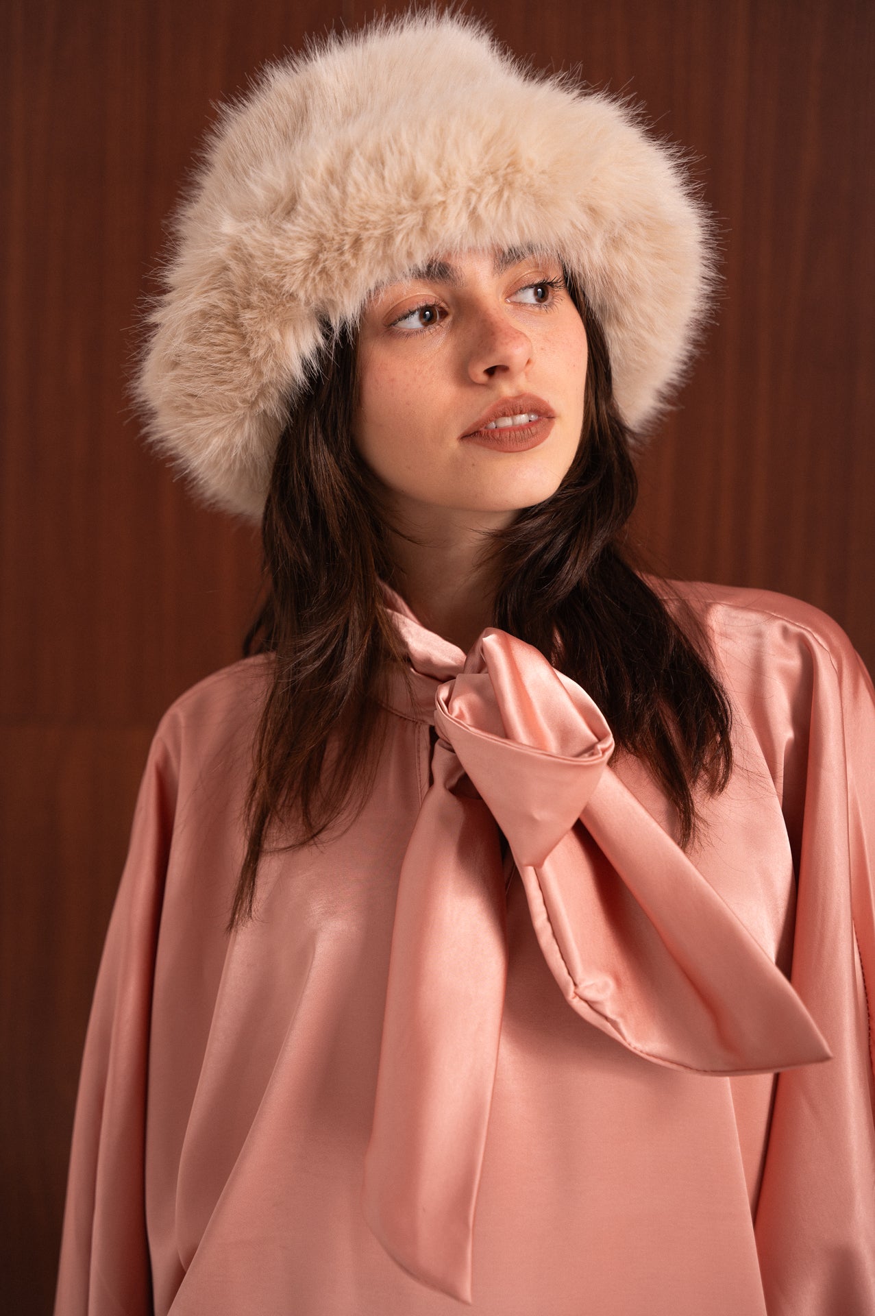 Maxi Camicia Satin Rosa con Fiocco al Collo