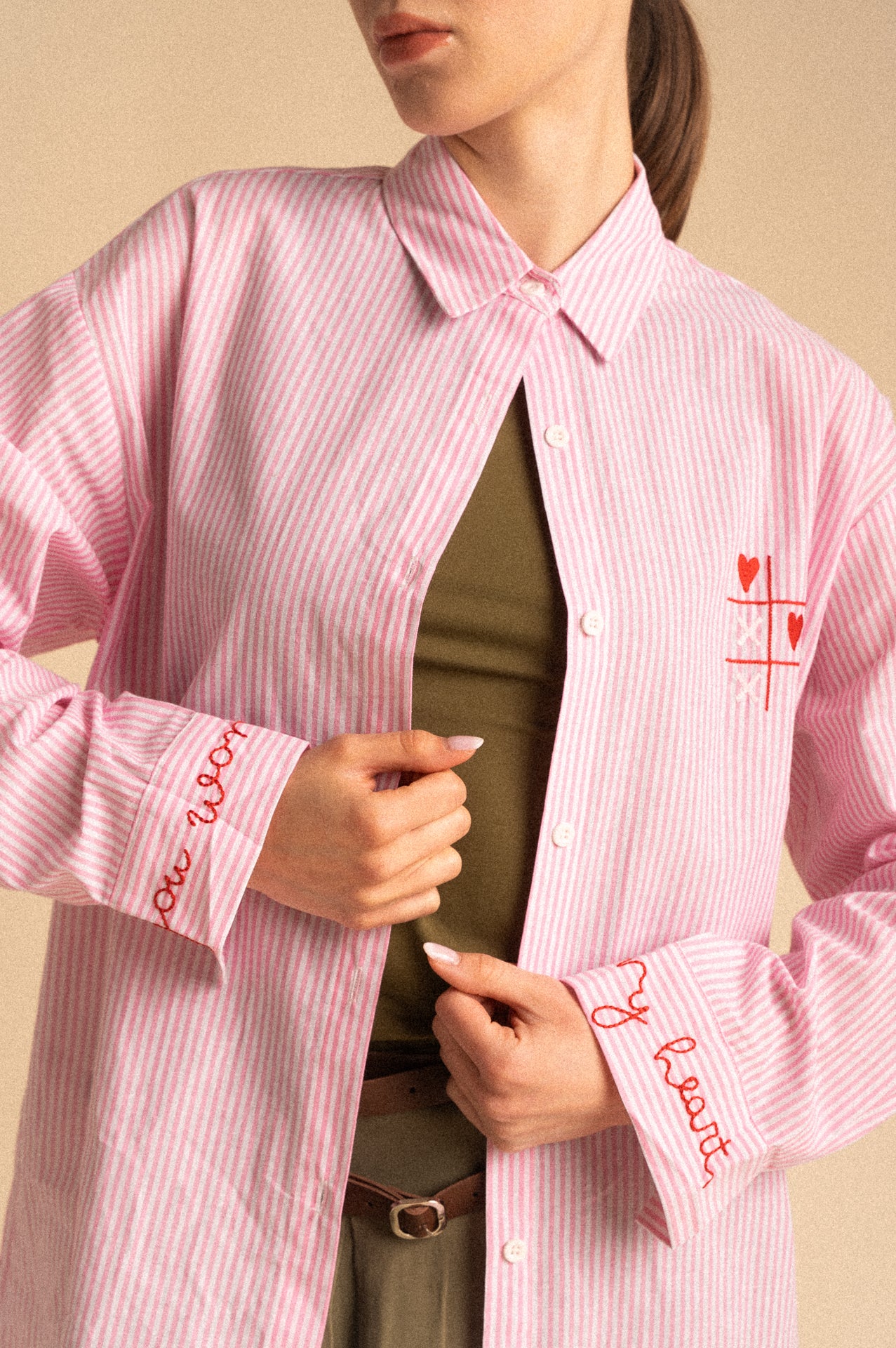Camicia Brooklyn Love – Righe Rosa con Ricamo