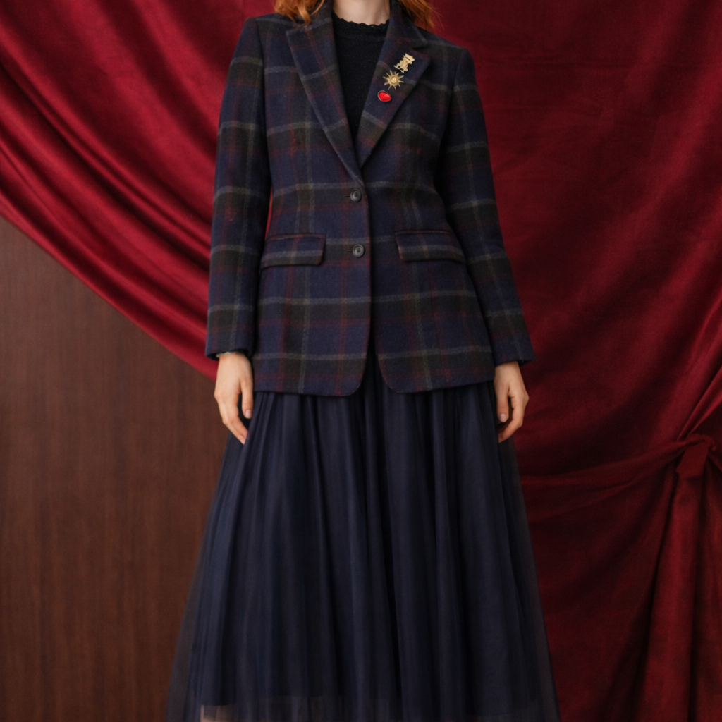 Blazer Donna a Quadri Blu con Chiusura a Bottoni – Tessuto Misto Lana, Vestibilità Elegante