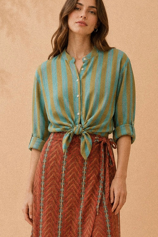 Camicia collo coreano a righe verde acqua e verde oliva in cotone