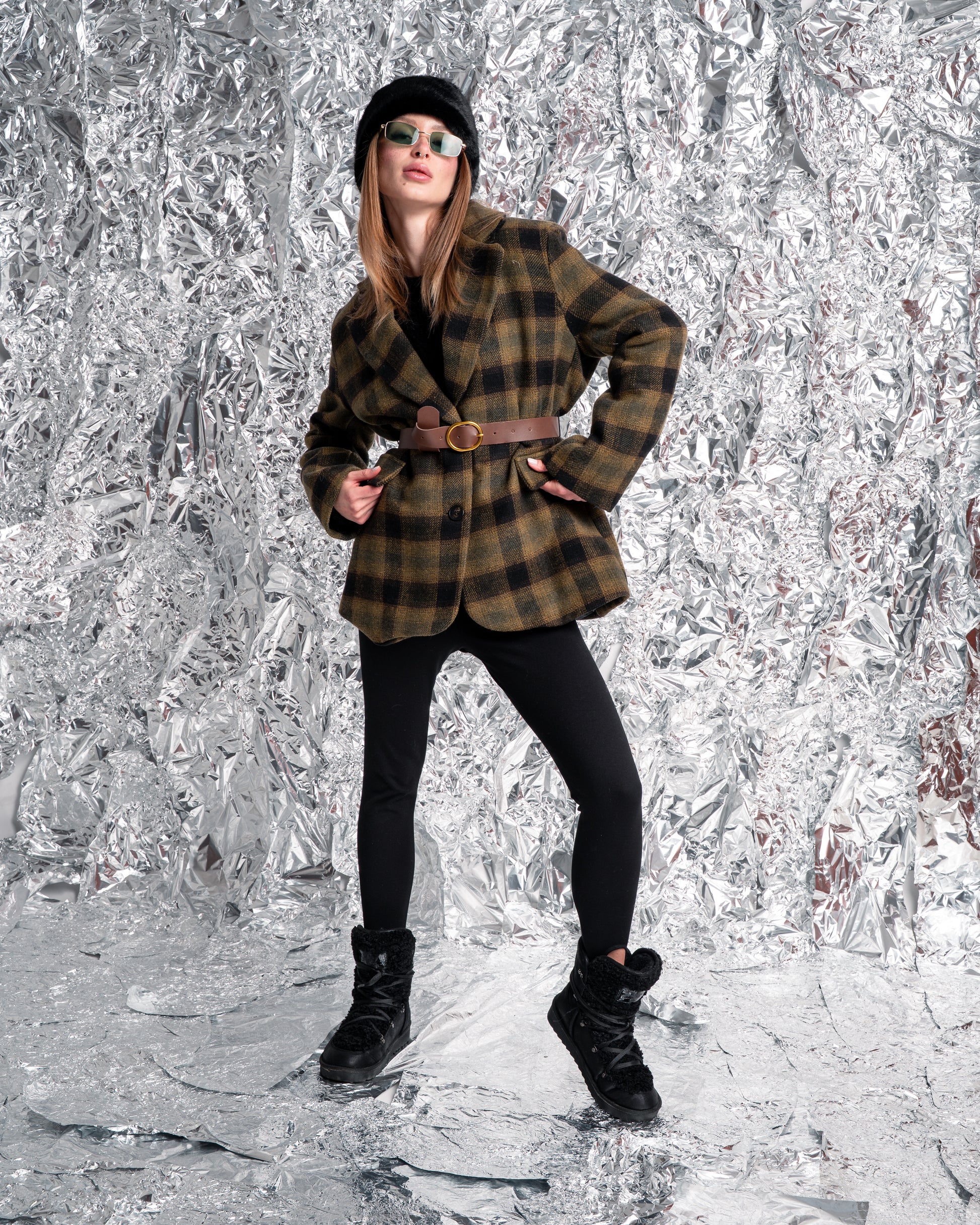 Cappotto corto a quadri multicolor con cintura