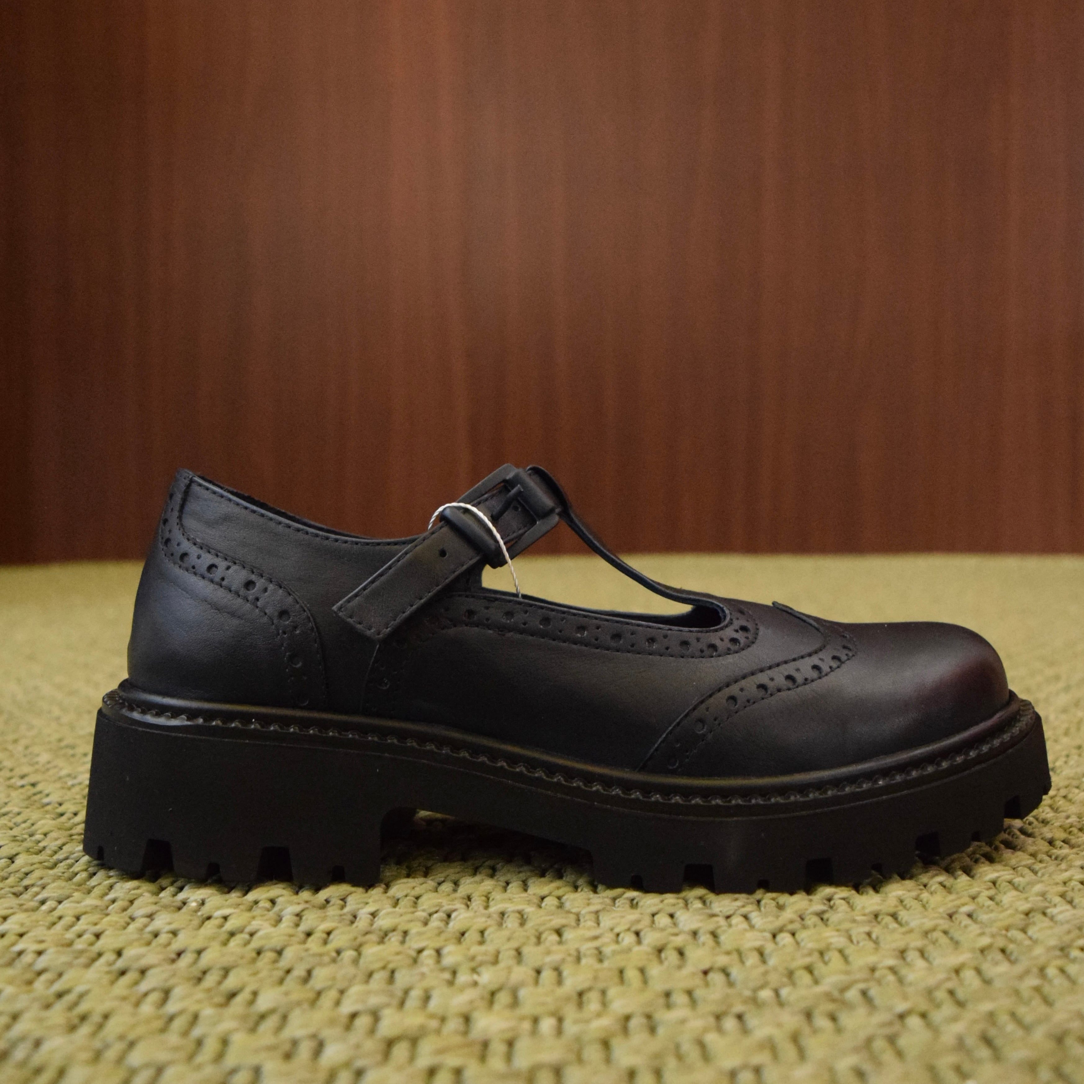 Scarpe Donna T-Bar in Pelle blu notte Brogue con Suola Carrarmato Chunky