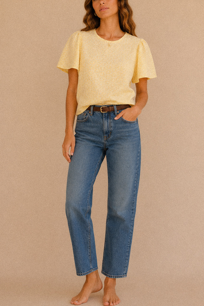Top “Lemon Broderie” – top giallo con ricami bianchi