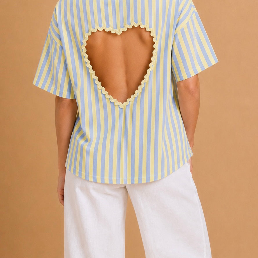 T-Shirt Cuore Sorbetto – T-Shirt Donna a Righe Giallo Burro e Azzurro con Schiena Aperta