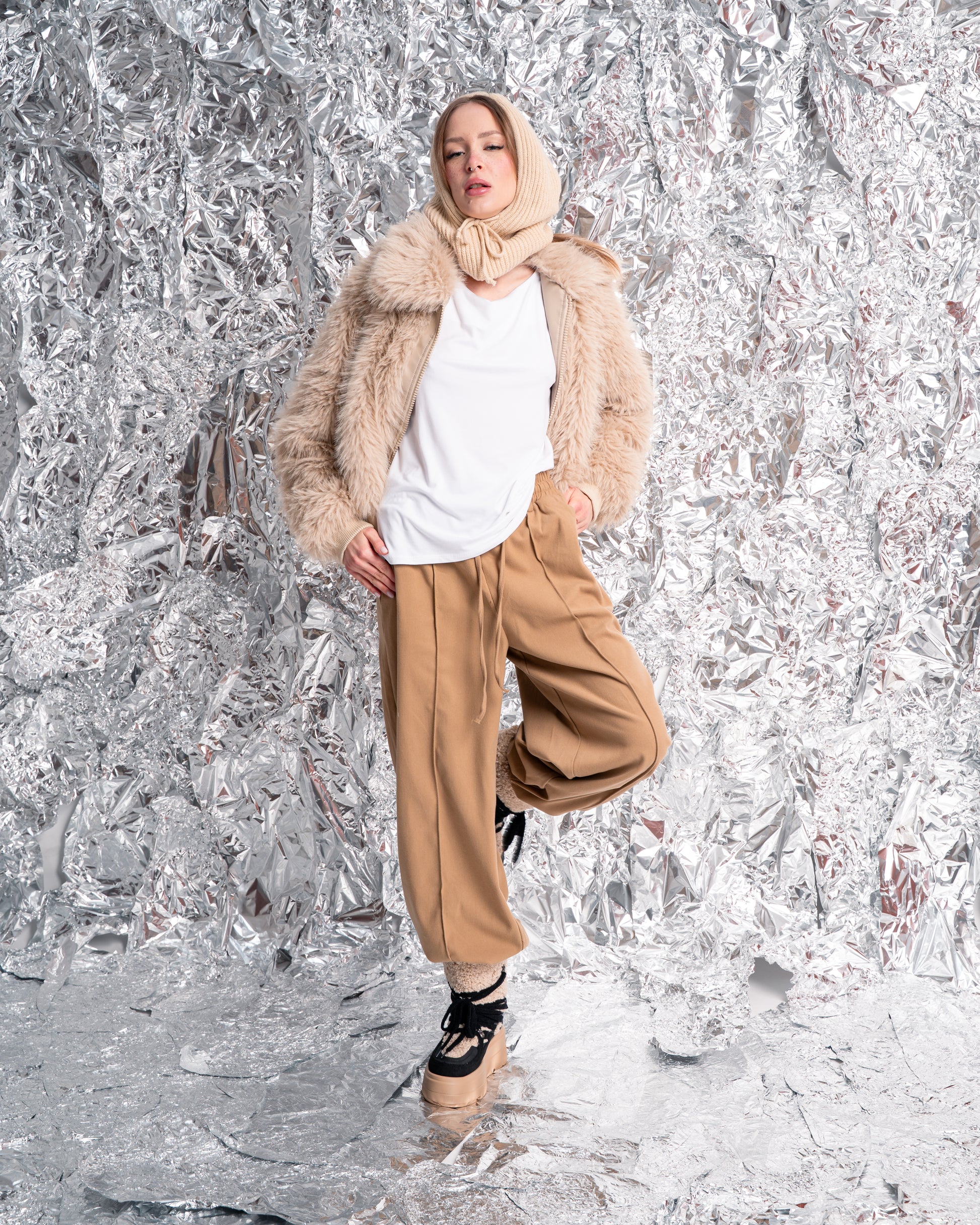 Tuta Pantalone Fluida con Elastico in Vita e Tasche – Marrone