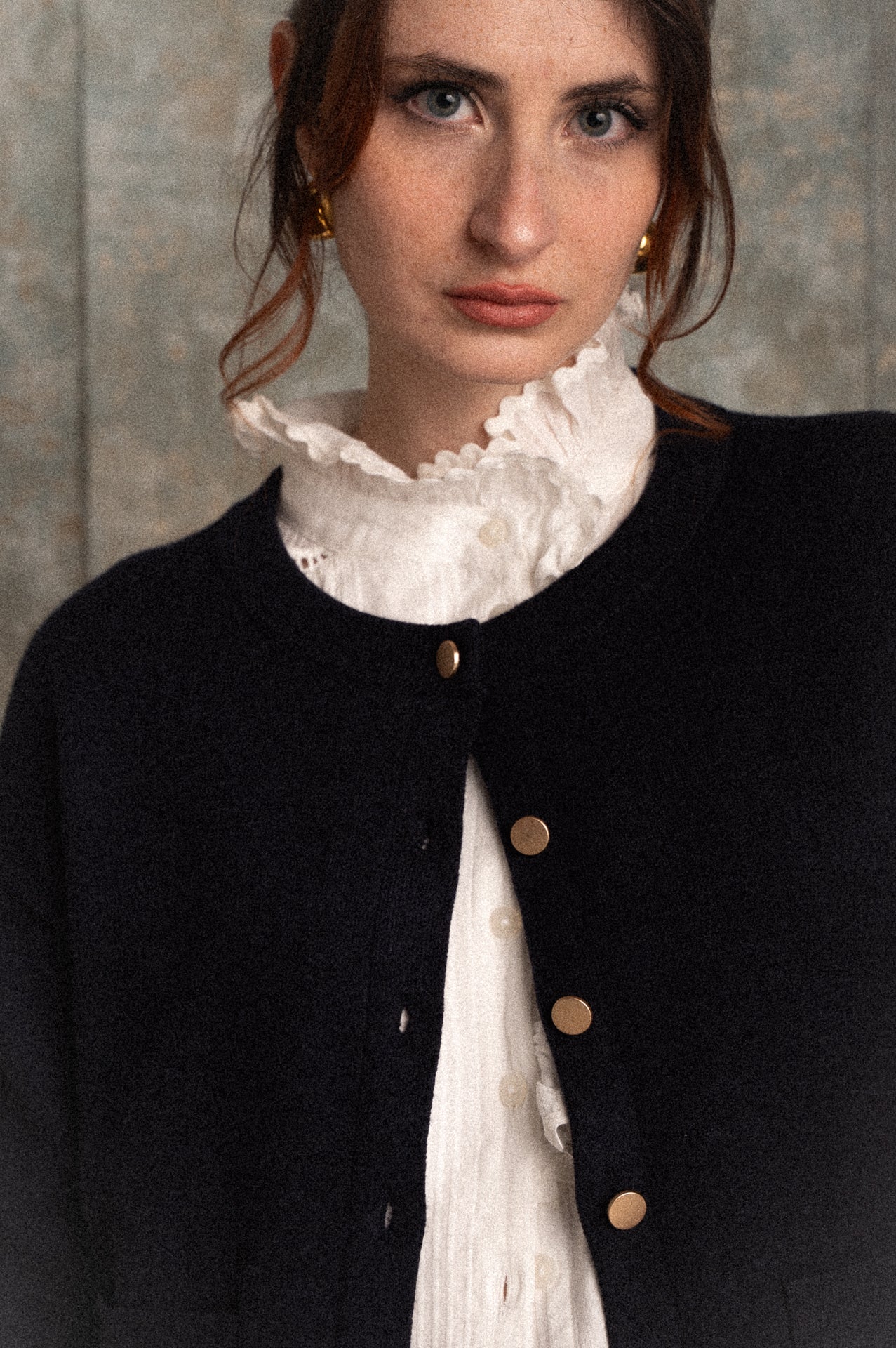 Cardigan Peonia Blu Notte con Tasche – Vestibilità Boxy Morbida