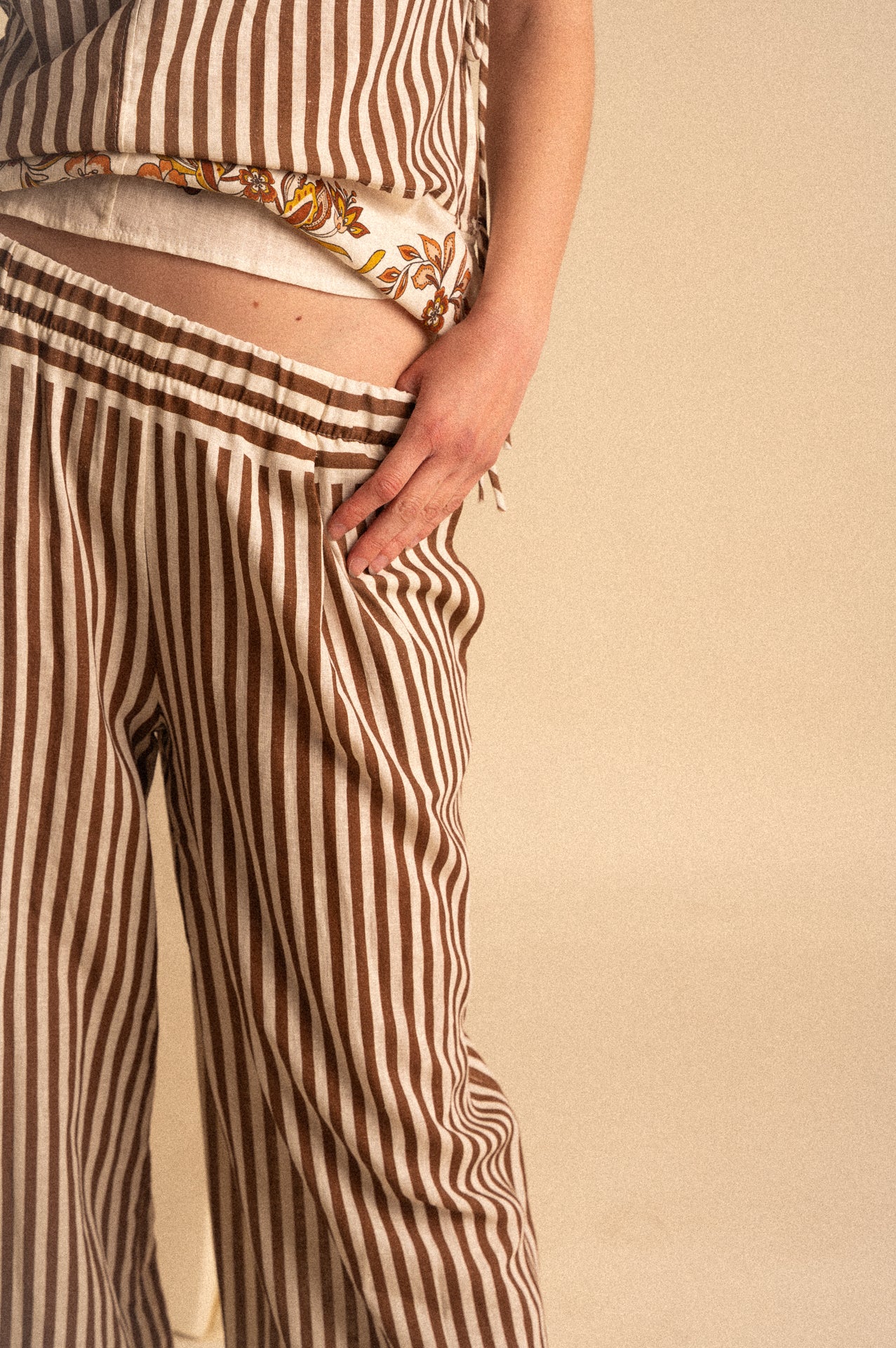 Pantalone Palazzo Donna a Righe in Lino e Viscosa con Elastico in Vita e Tasche
