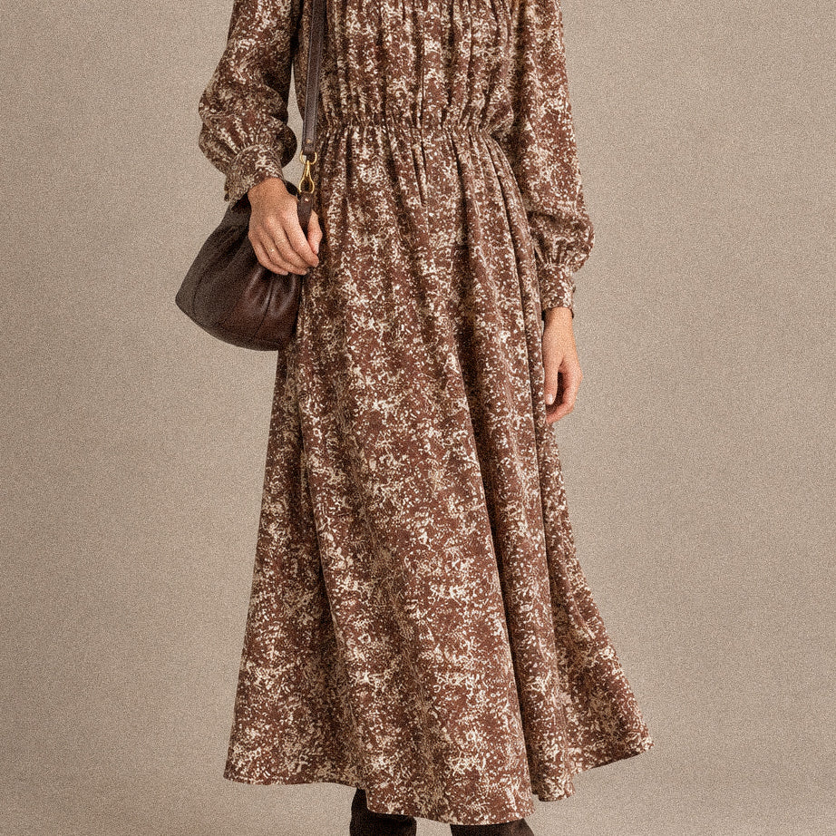 Abito Lungo Donna Marrone Effetto Animalier con Vita Elasticizzata e Maniche Lunghe