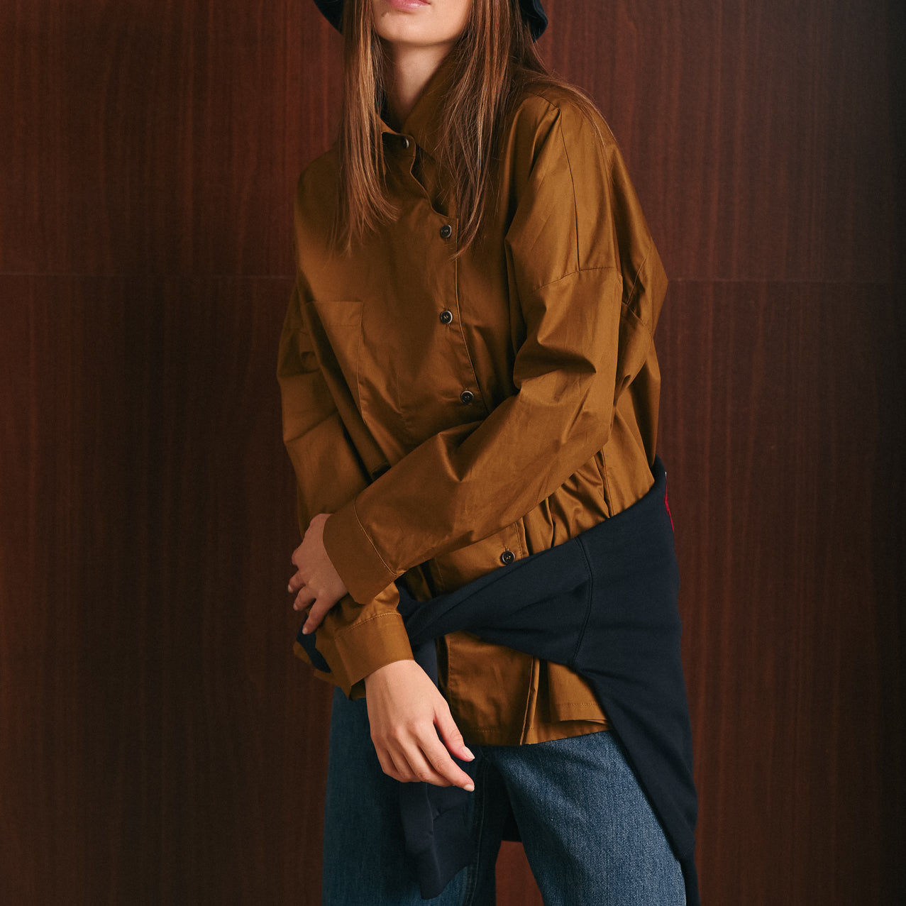Camicia oversize in cotone color senape