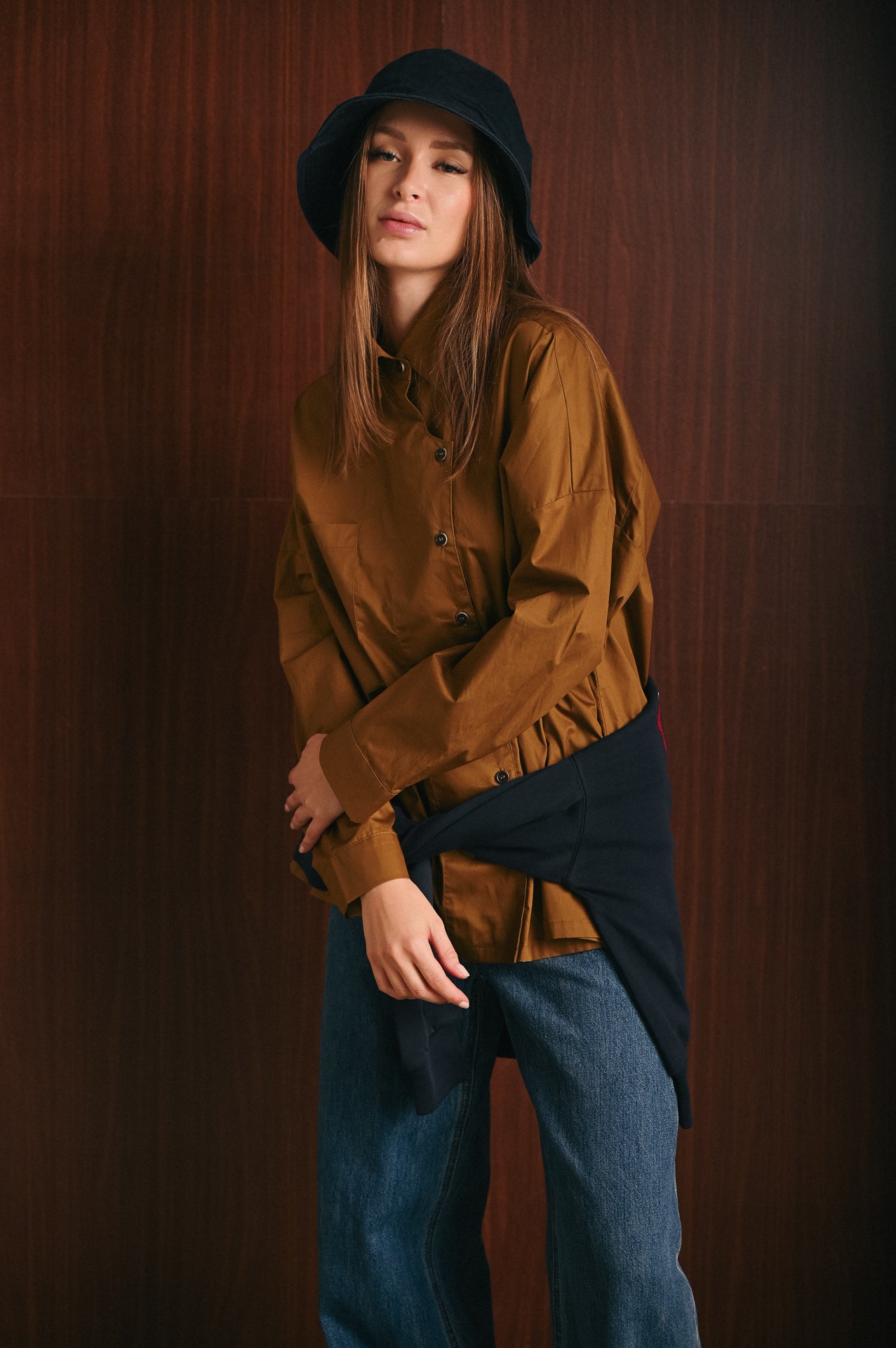 Camicia oversize in cotone color senape