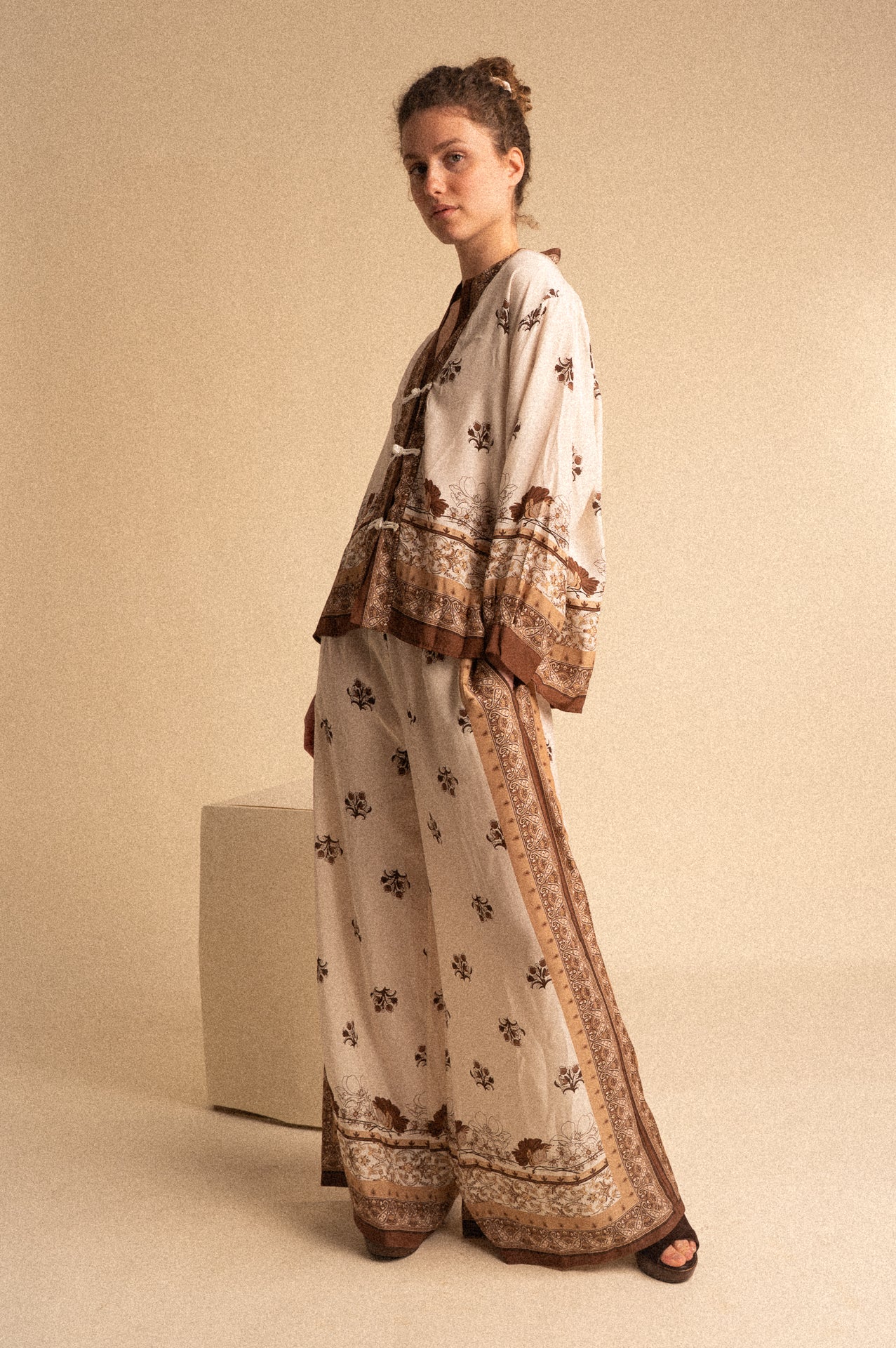 Pantalone Palazzo Donna Fantasia Paisley in Viscosa con Elastico in Vita e Tasche