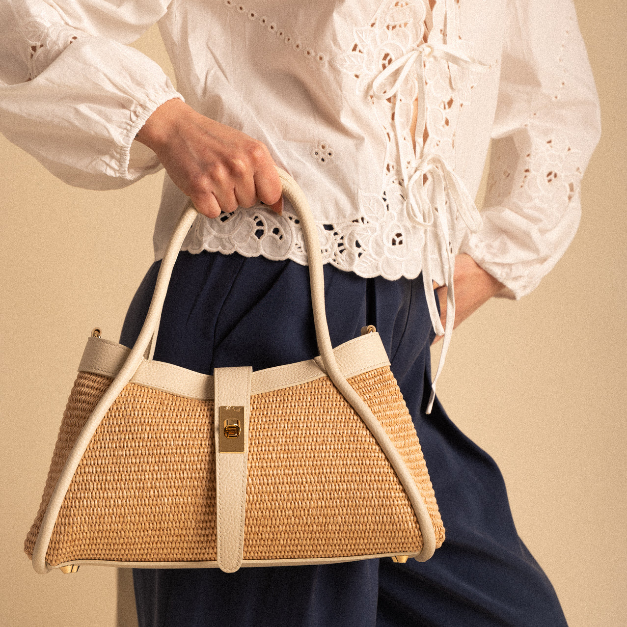 Borsa Mercer grande in pelle e rafia naturale