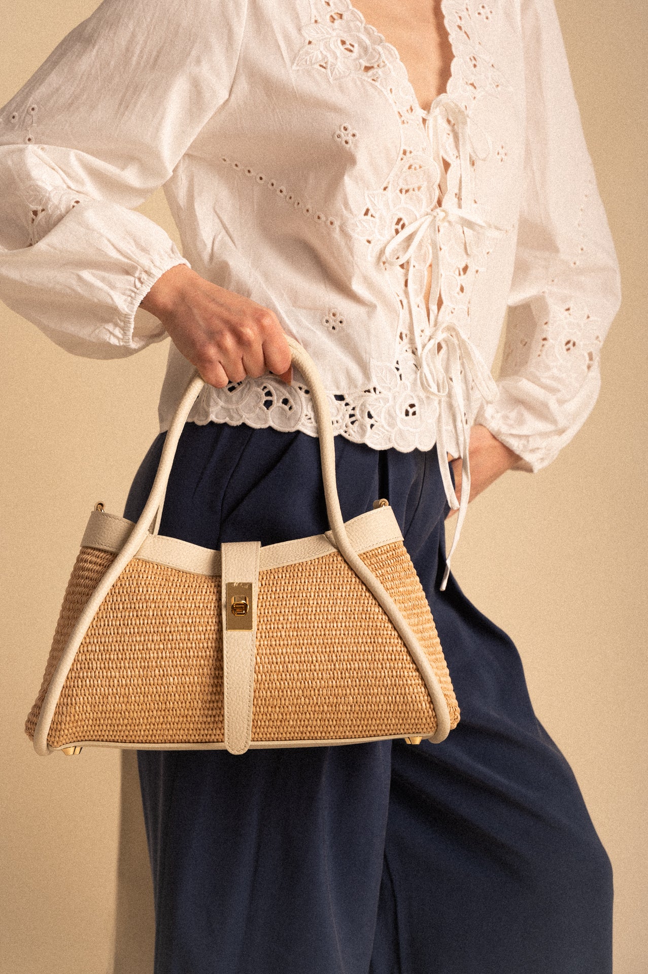 Borsa Mercer grande in pelle e rafia naturale