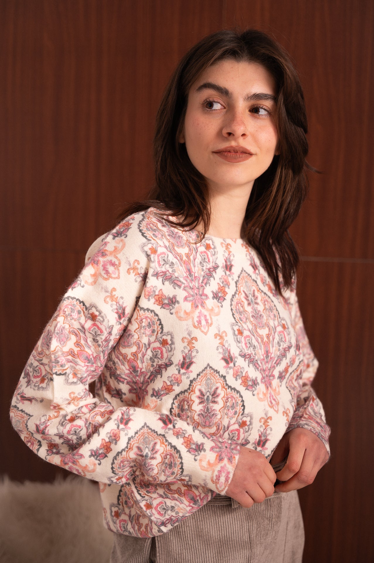 Maglione donna over a fantasia paisley boho chic