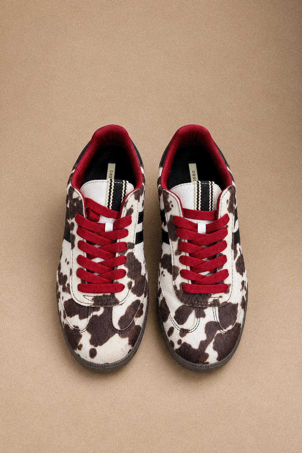 Sneakers Donna Animalier Effetto Cavallino con Dettagli Bordeaux e Suola in Gomma