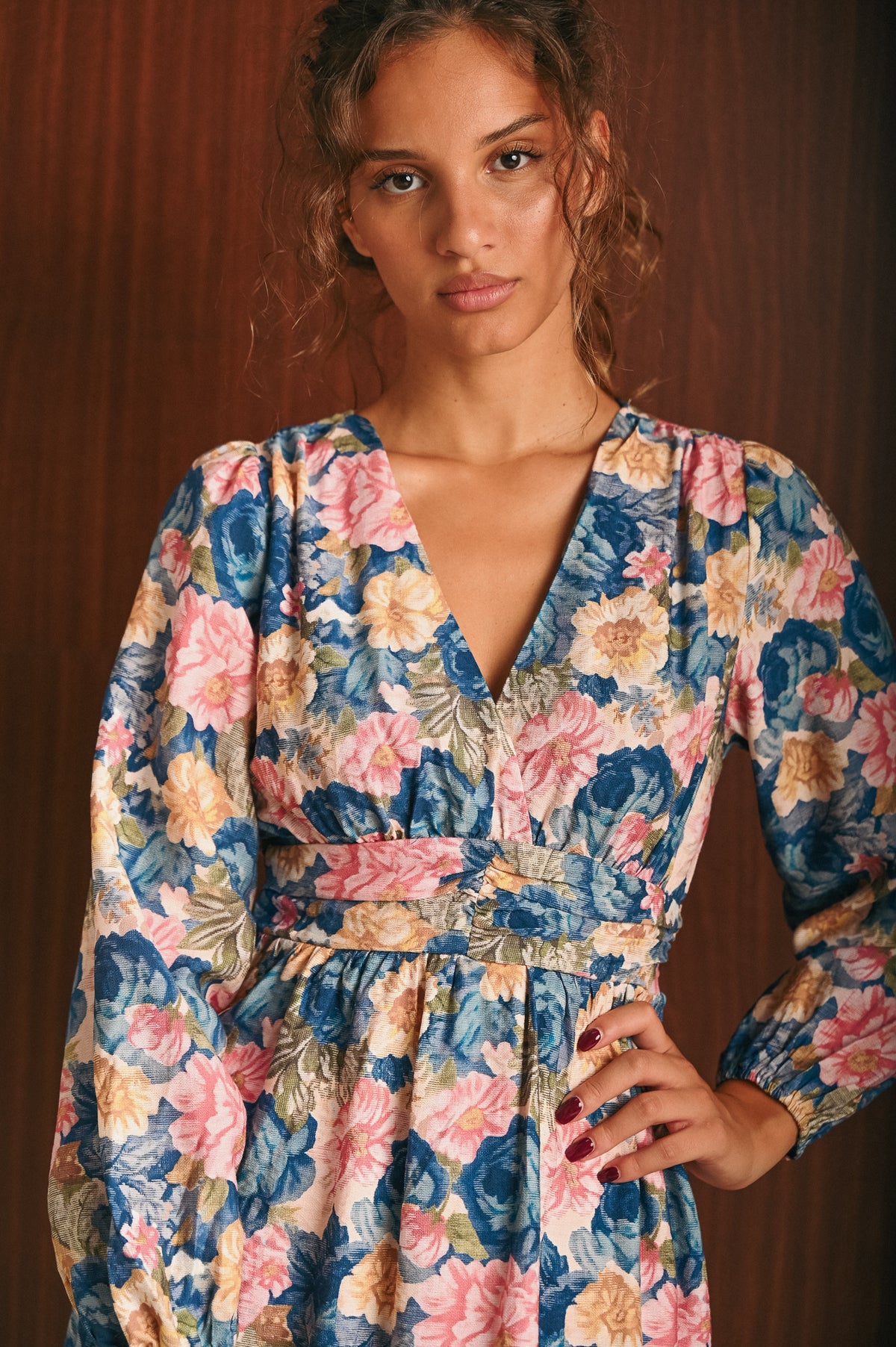 Abito Roxelle Donna Corto Floreale con Scollo a V