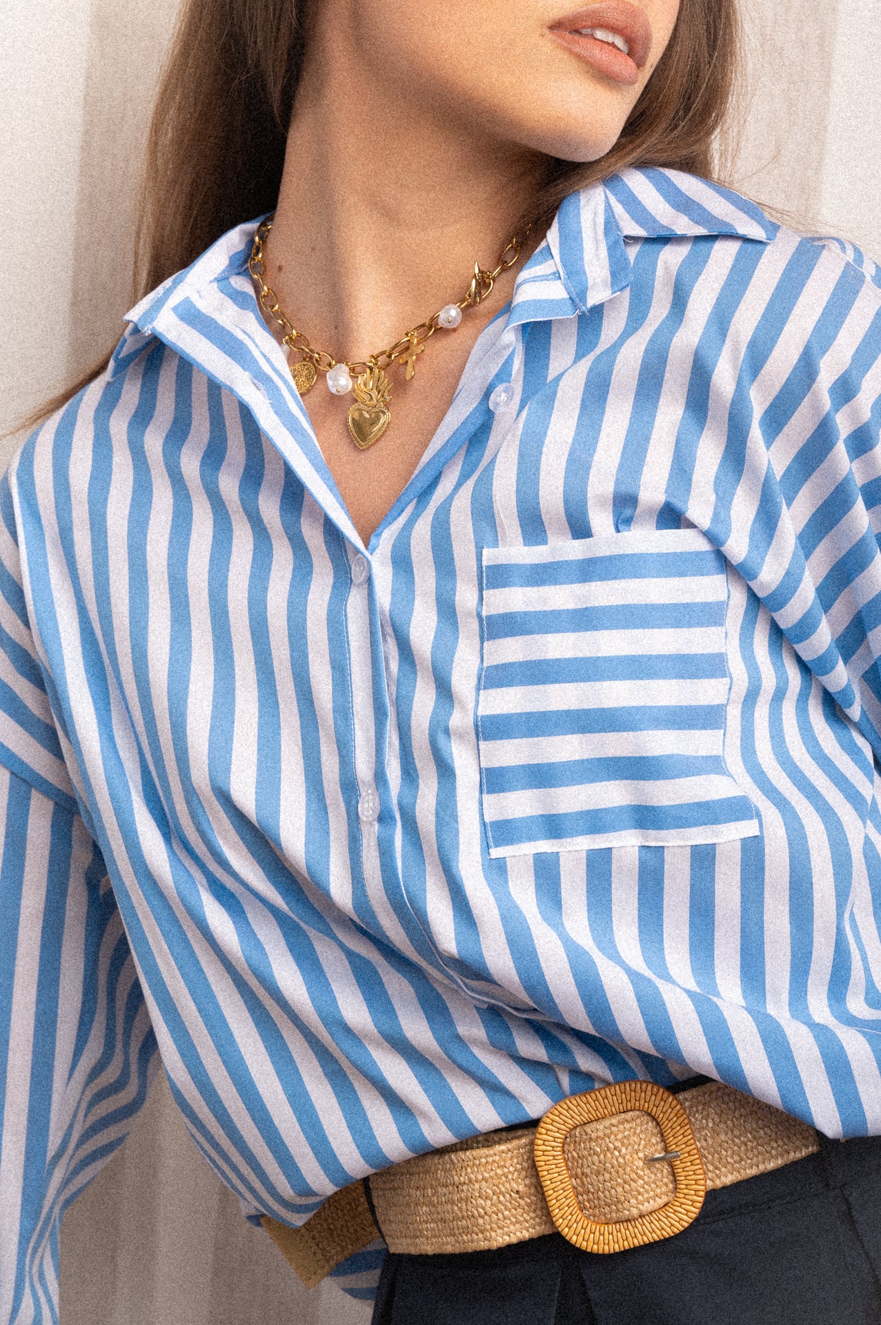 Camicia a righe azzurra