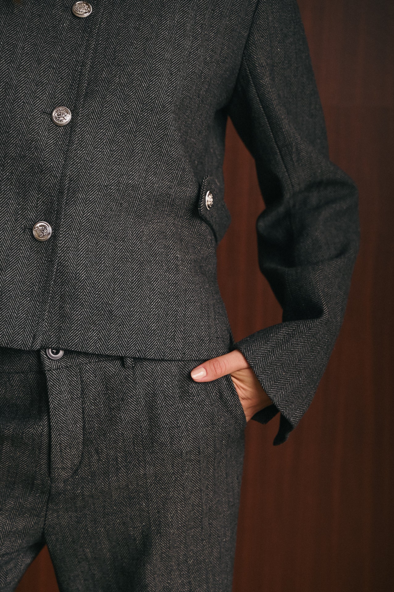 Pantalone Donna Spigato Grigio a Gamba Ampia con Zip e Bottone