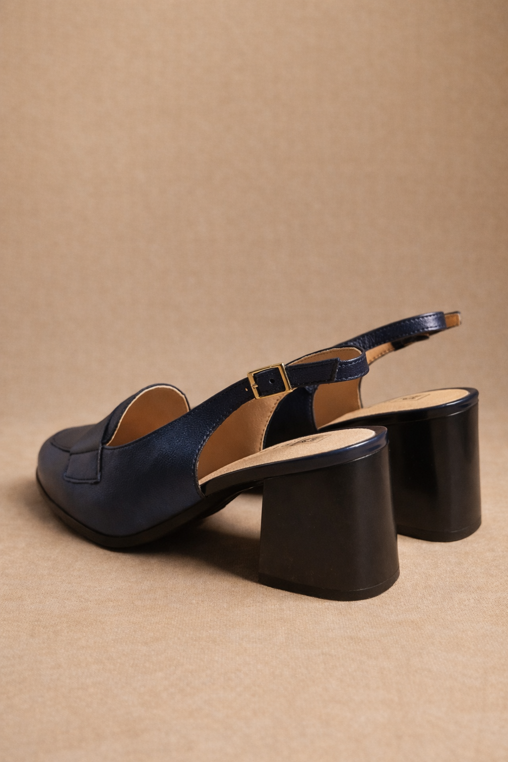 Slingback mocassino Azzurra in pelle blu notte metallizzata con tacco 6 cm