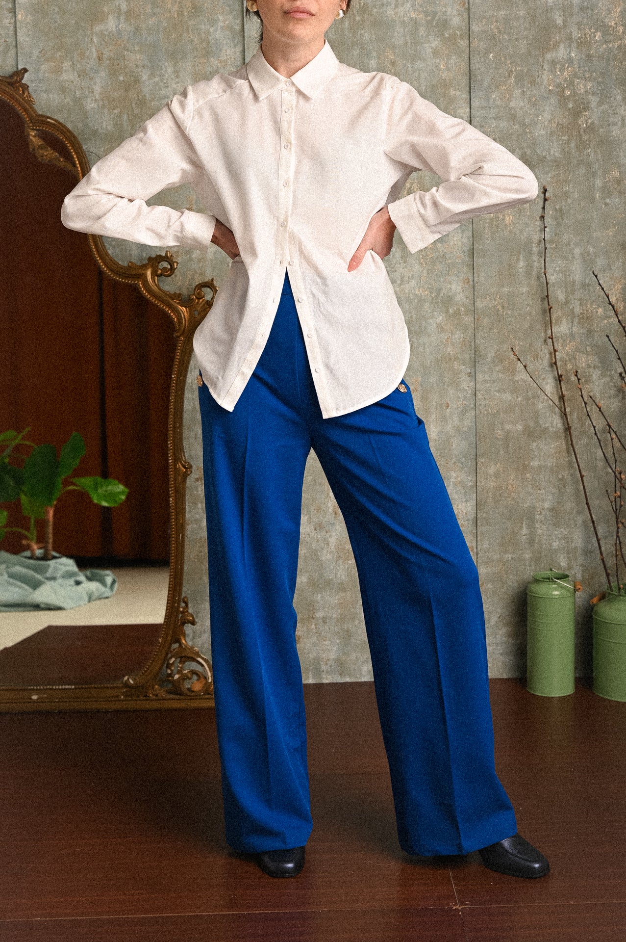 Pantalone Maggiorana Blu Elettrico a Palazzo con Bottoni