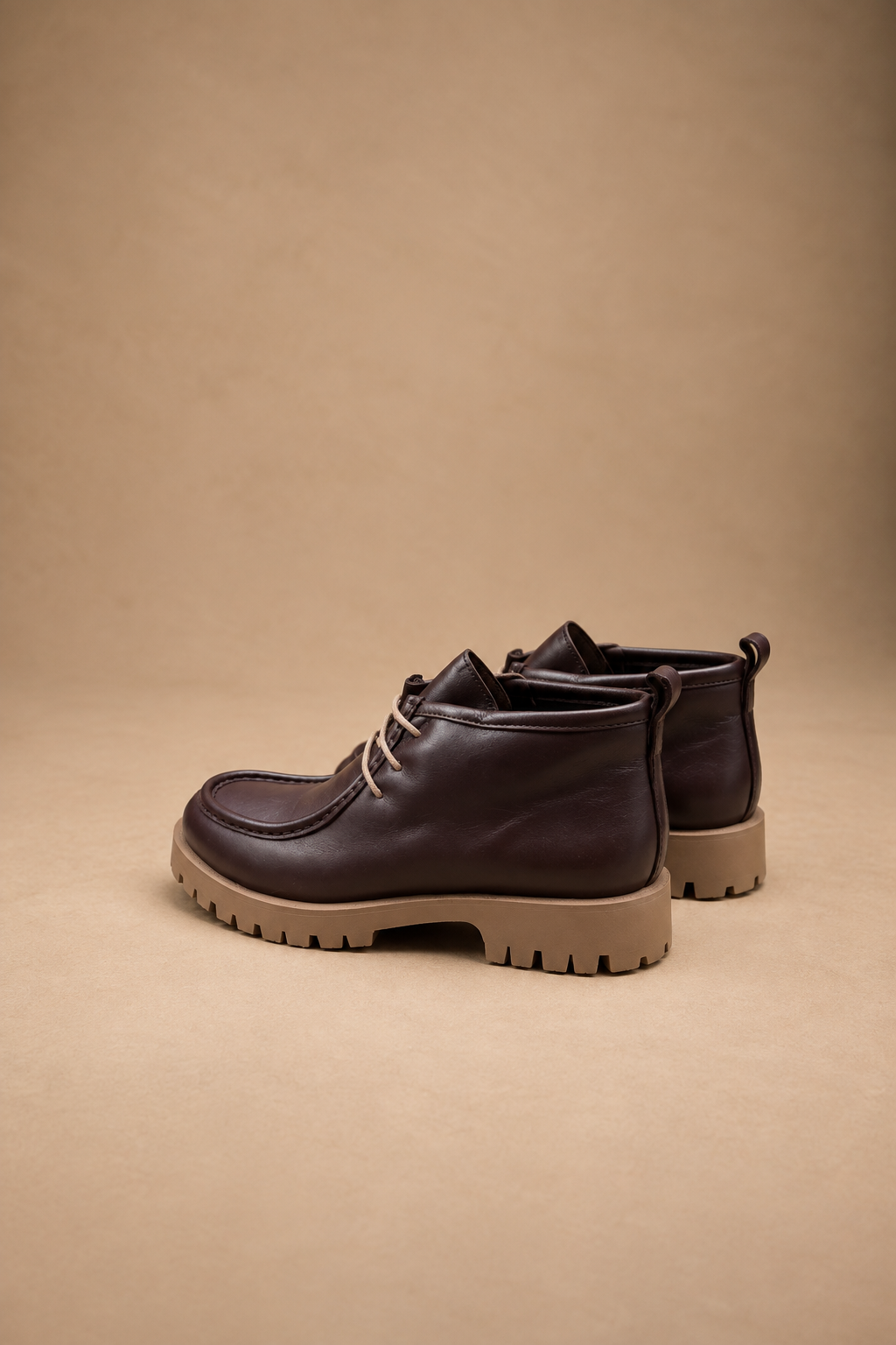 Stivaletto Chukka Donna in Pelle Marrone con Lacci e Suola in Gomma