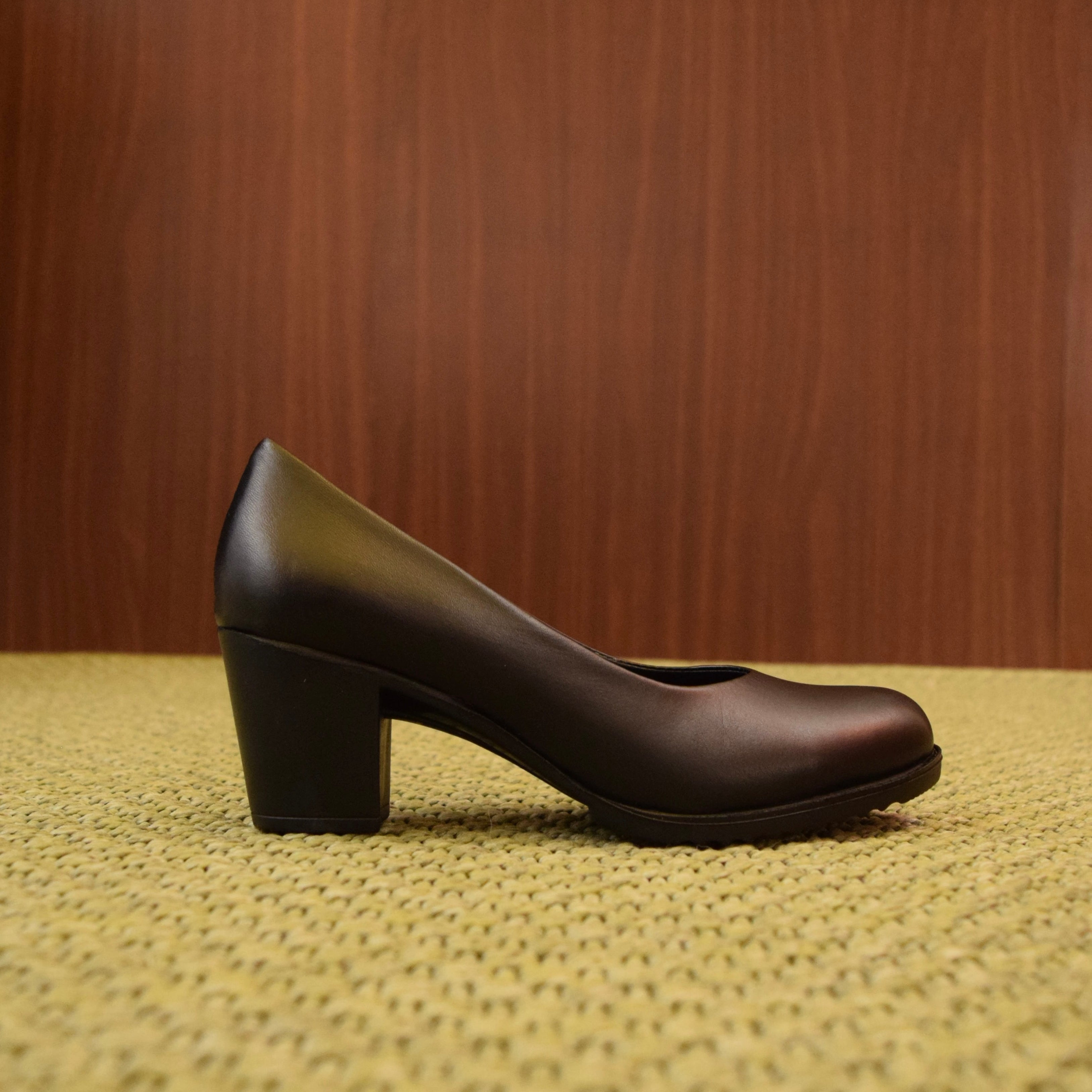 Décolleté Nere Donna in Vera Pelle con Tacco Basso 6 cm | Scarpe Classiche da Ufficio
