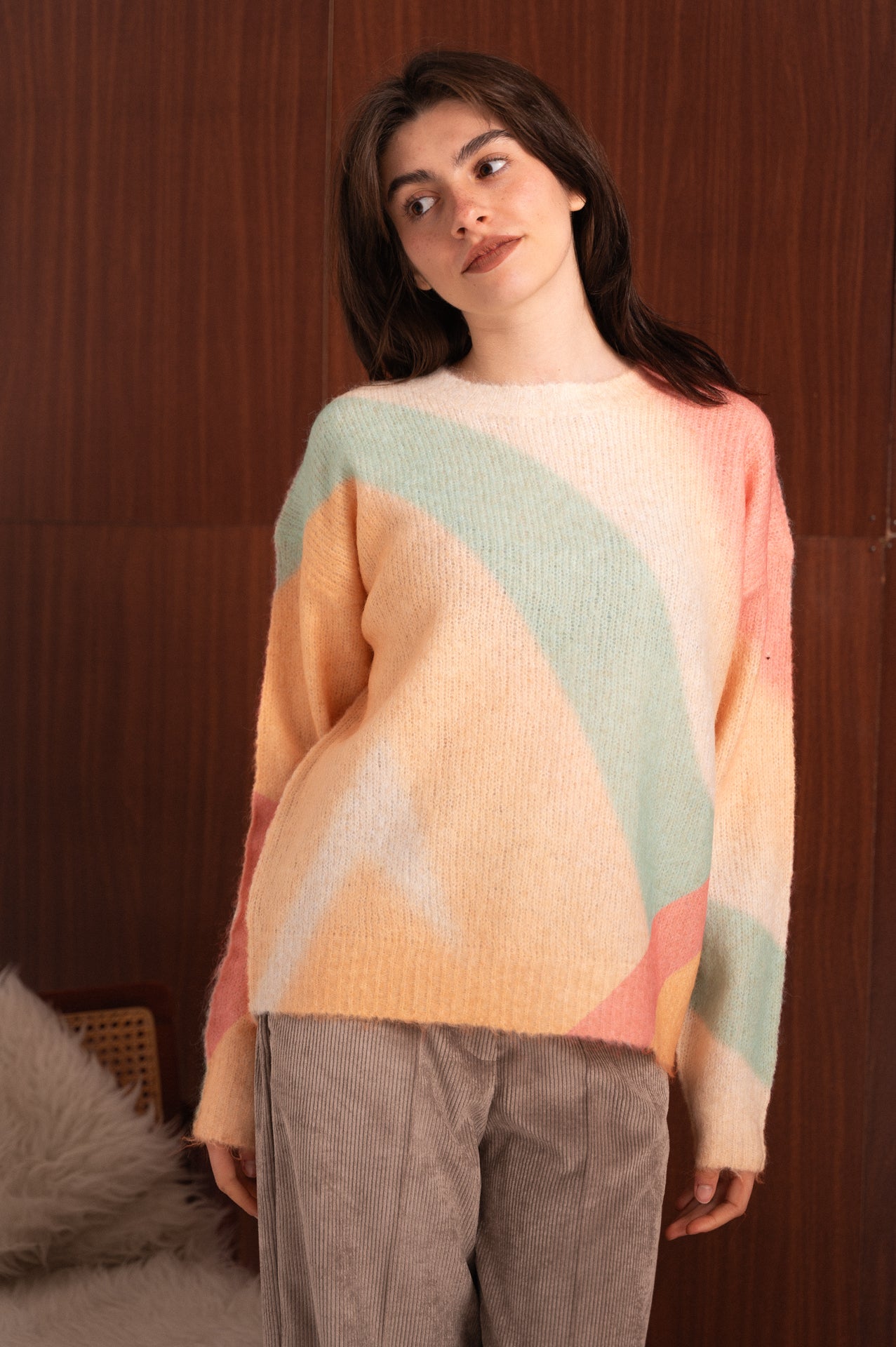 Maglione donna multicolor pastello dal design morbido e luminoso