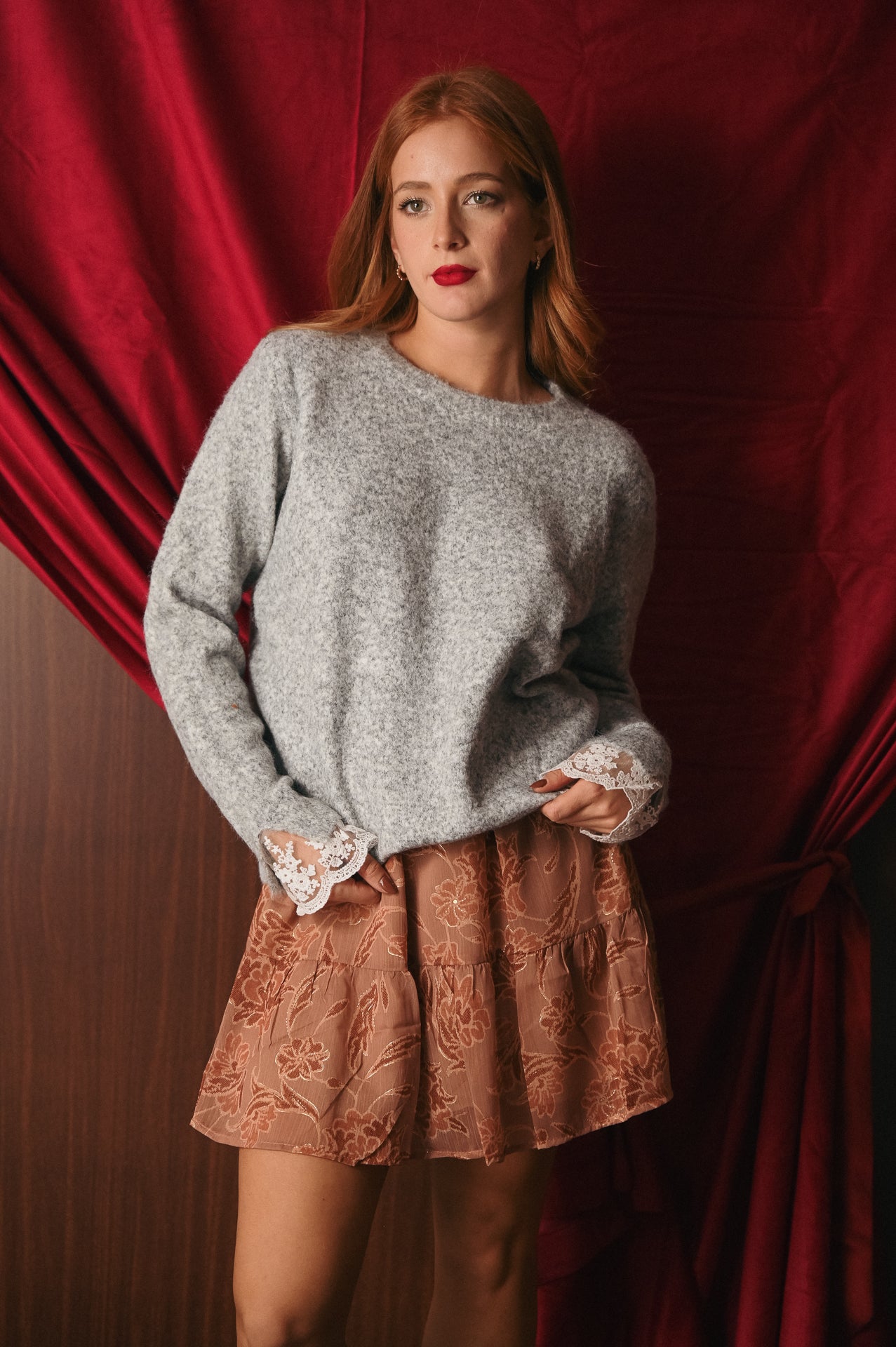 Maglione Grigio Melange con Pizzo Polsini | Pullover Invernale