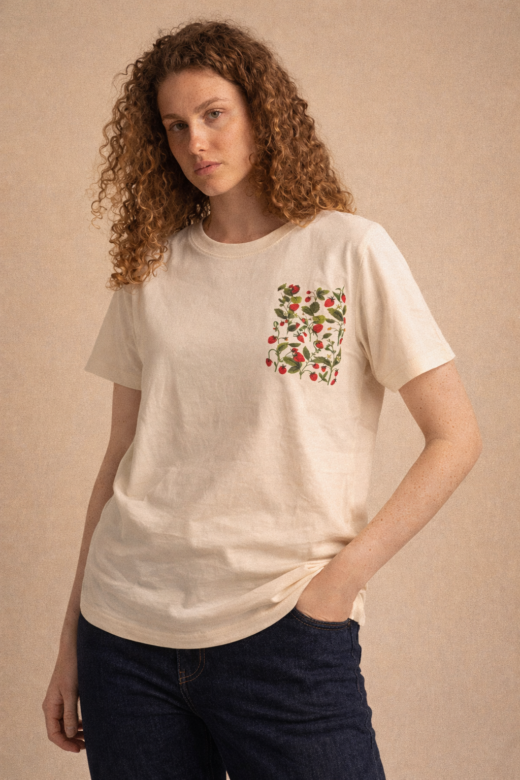 T-shirt Donna Albicocca Chiaro in Cotone 100% con Stampa fragole