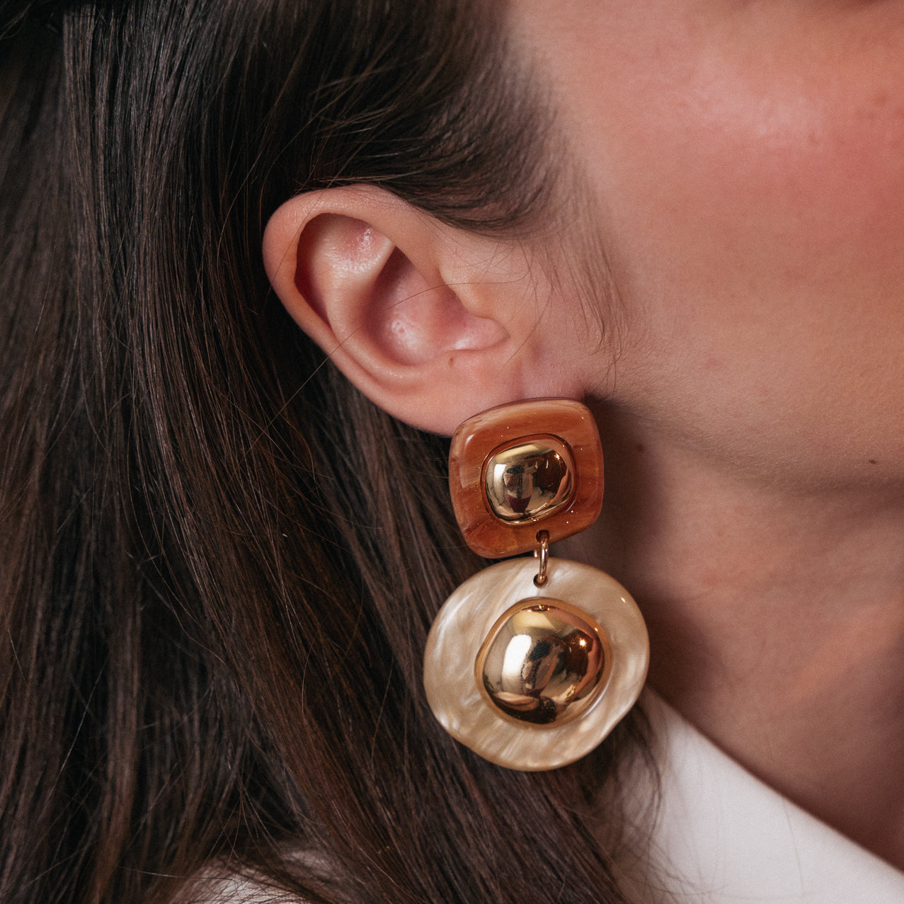Orecchini Pendenti Donna con Forme Geometriche | Resina Effetto Tartarugato e Oro