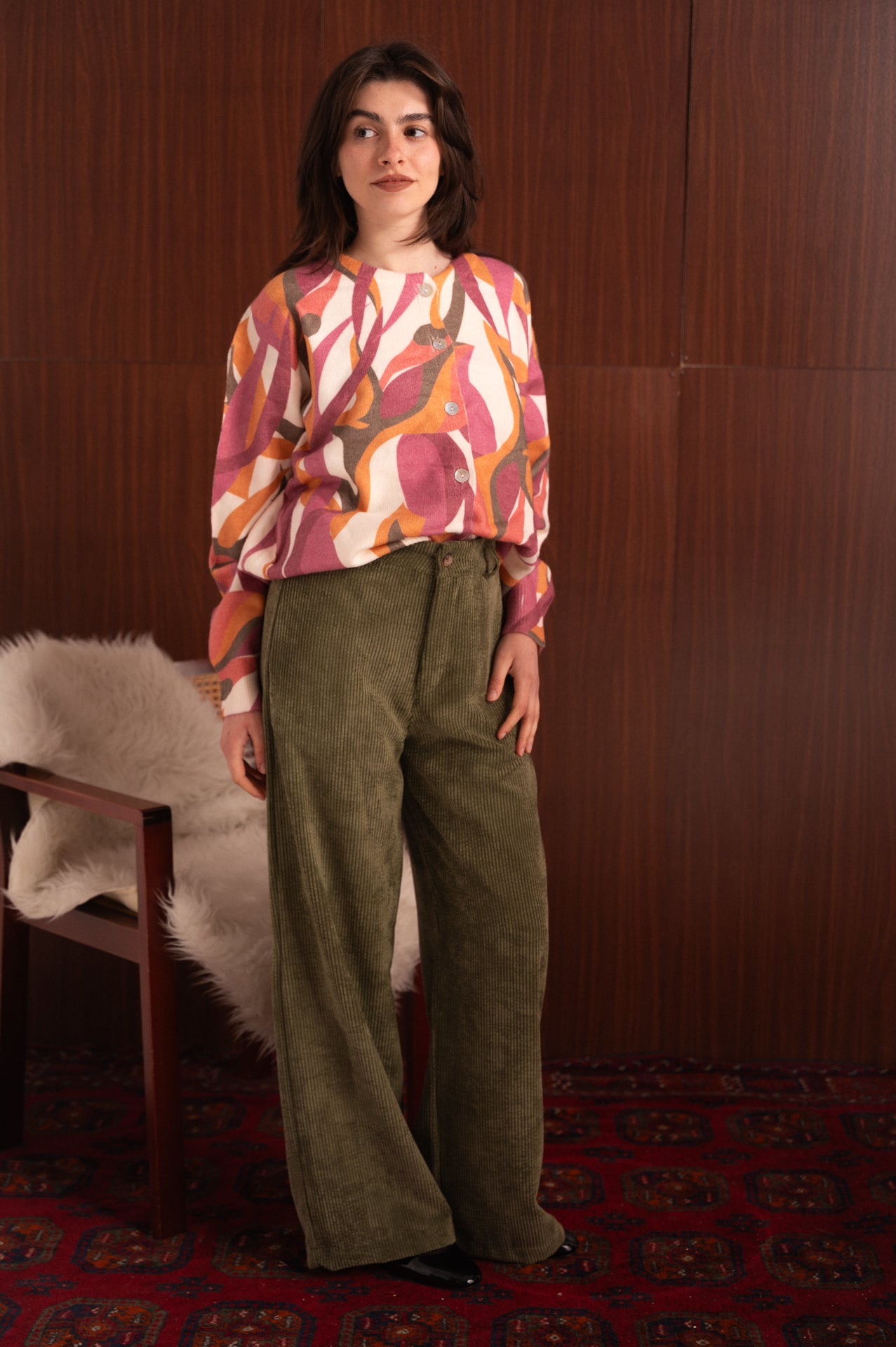 Pantaloni verde donna in velluto a coste larghe