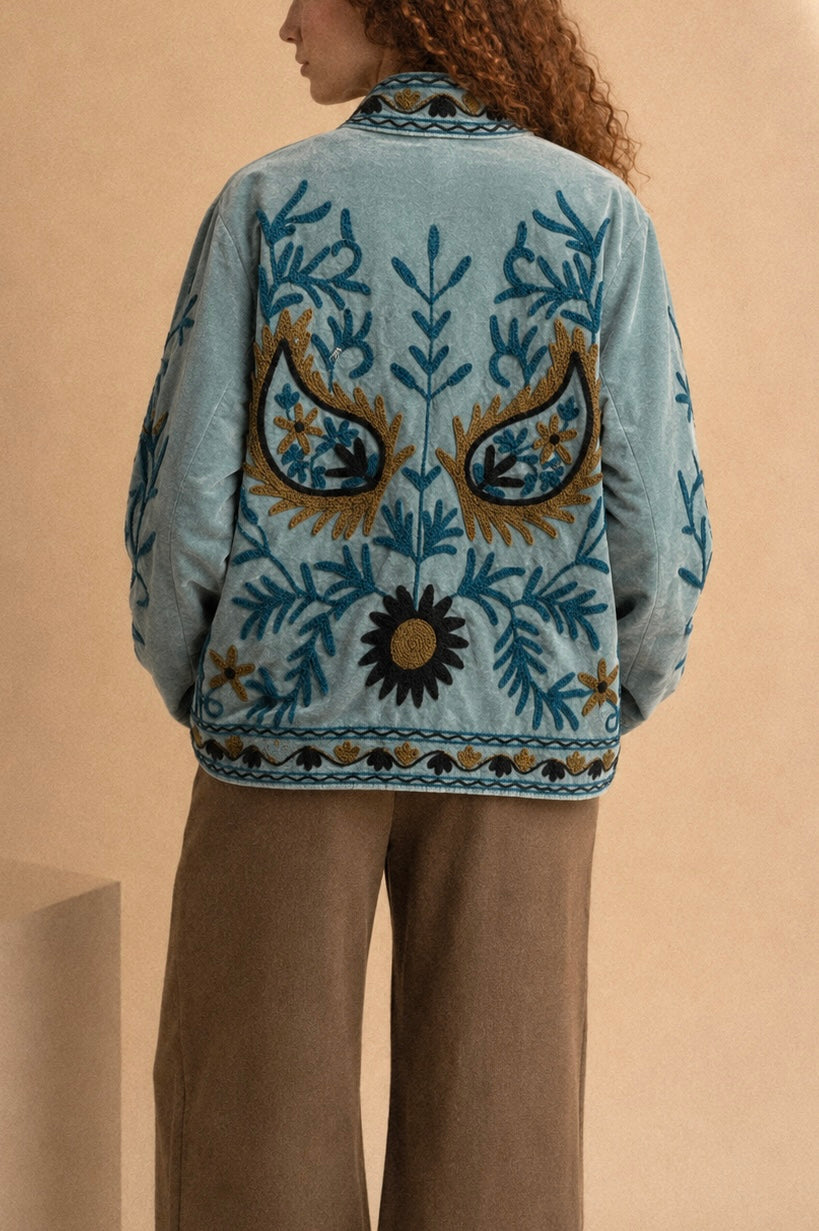 Giacca Suzani Celeste Ricamata “Sky Nomad” in Cotone