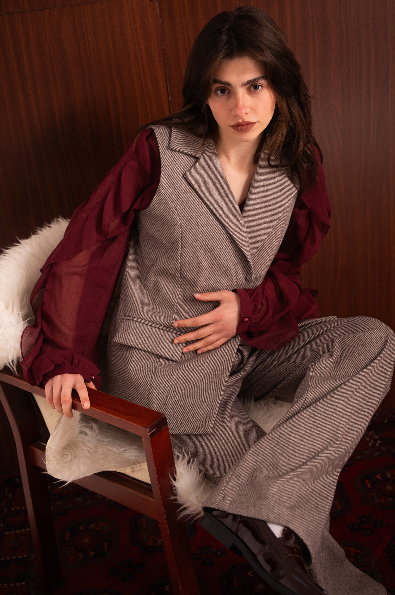 Set Gilet e Pantalone a Righe Tortora con Cintura