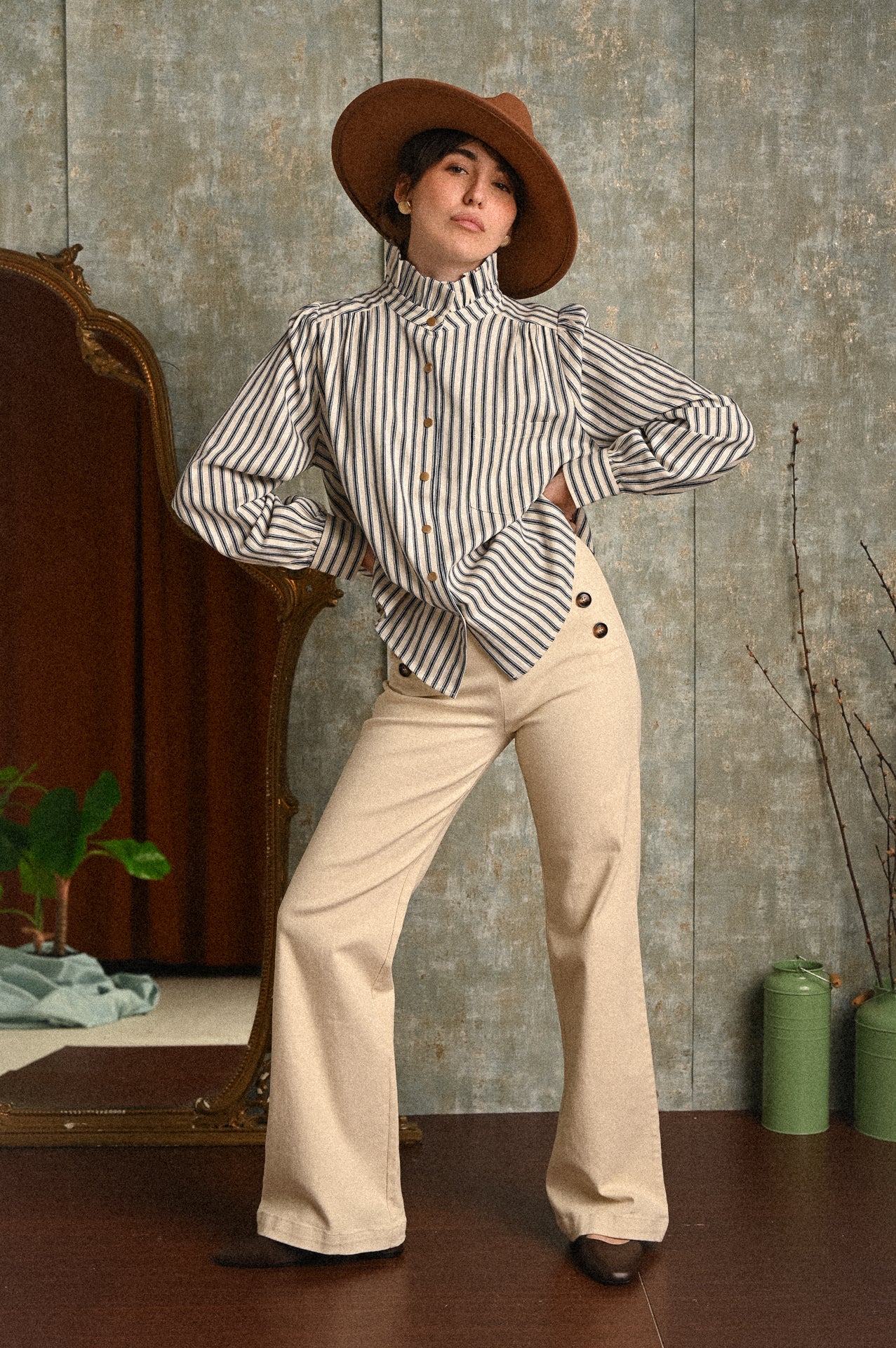 jeans panna donna vita alta bottoni laterali cotone 100 pantalone denim chiaro elegante fit morbido primavera estate
