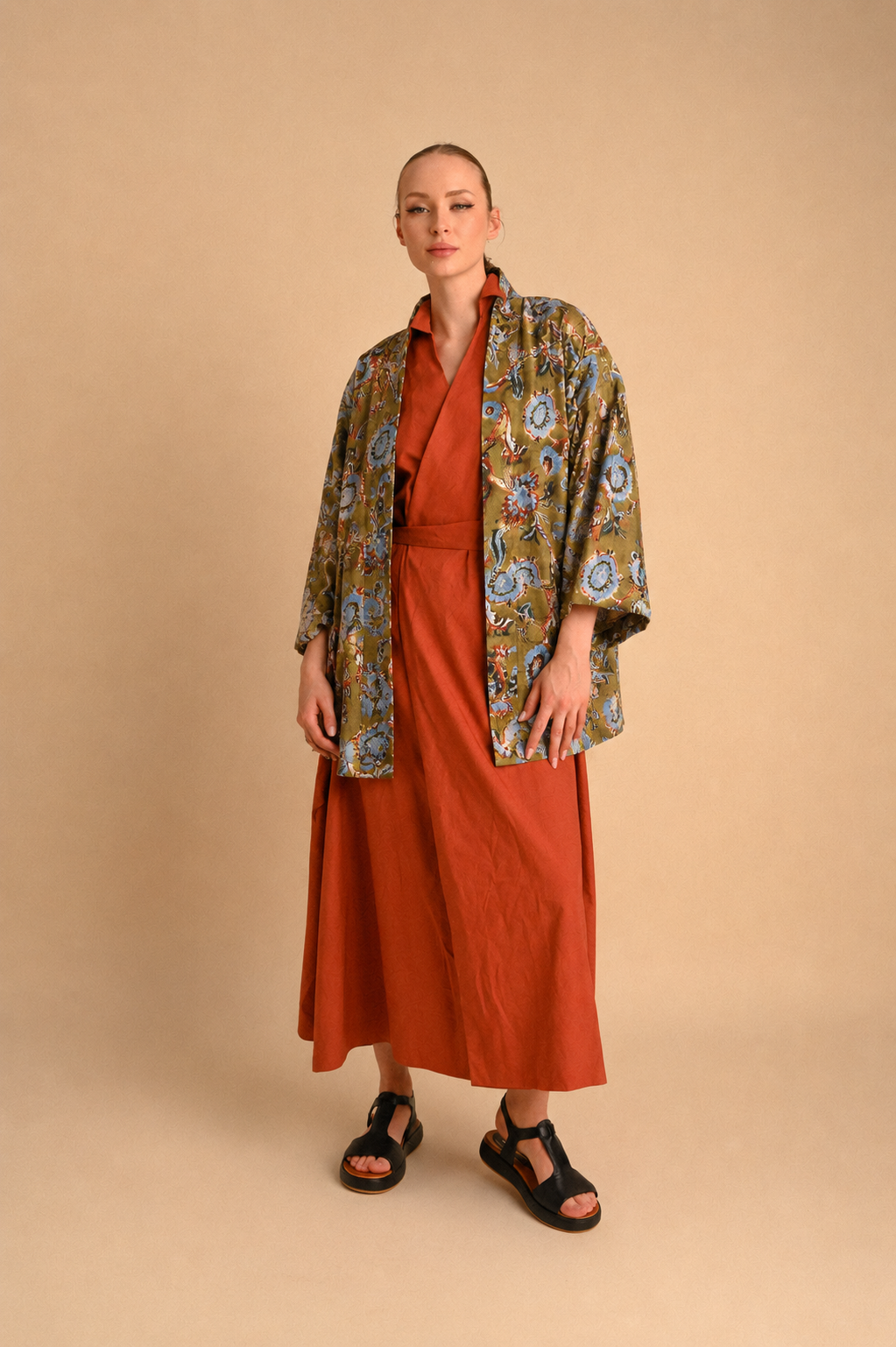 Kimono Fiori d’Oriente – Kimono Donna Fantasia Floreale