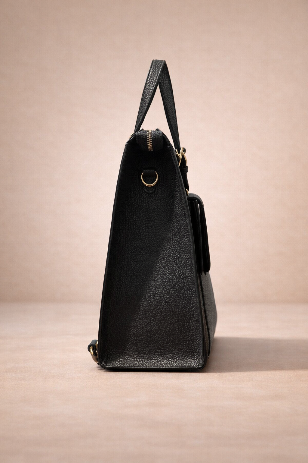 Zaino Donna in Vera Pelle nero Convertibile Tracolla con Zip
