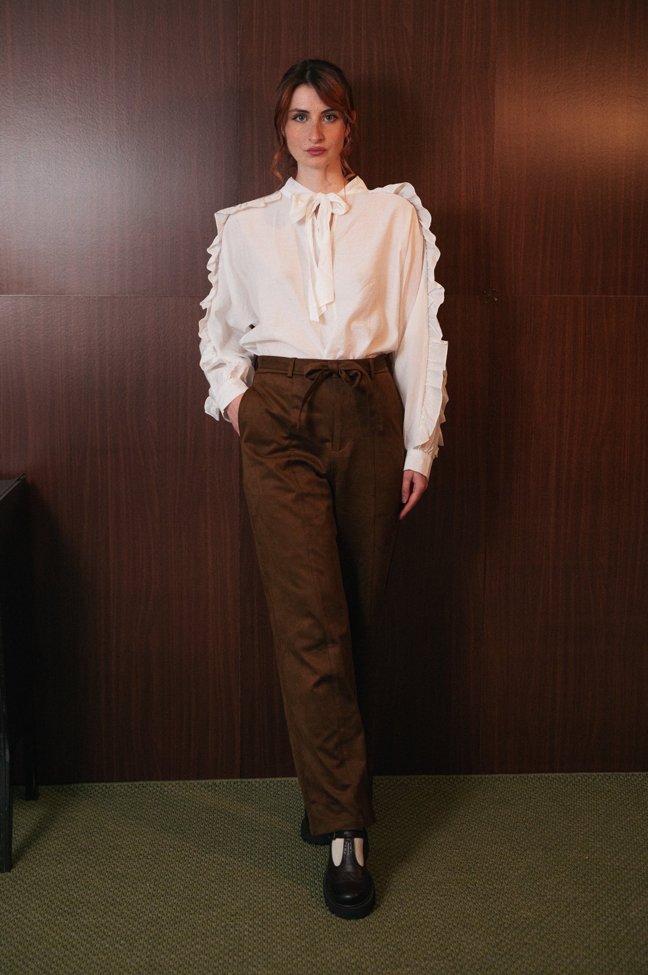 Pantaloni palazzo Donna Finta Suede Marrone | Vita Alta con Cintura |