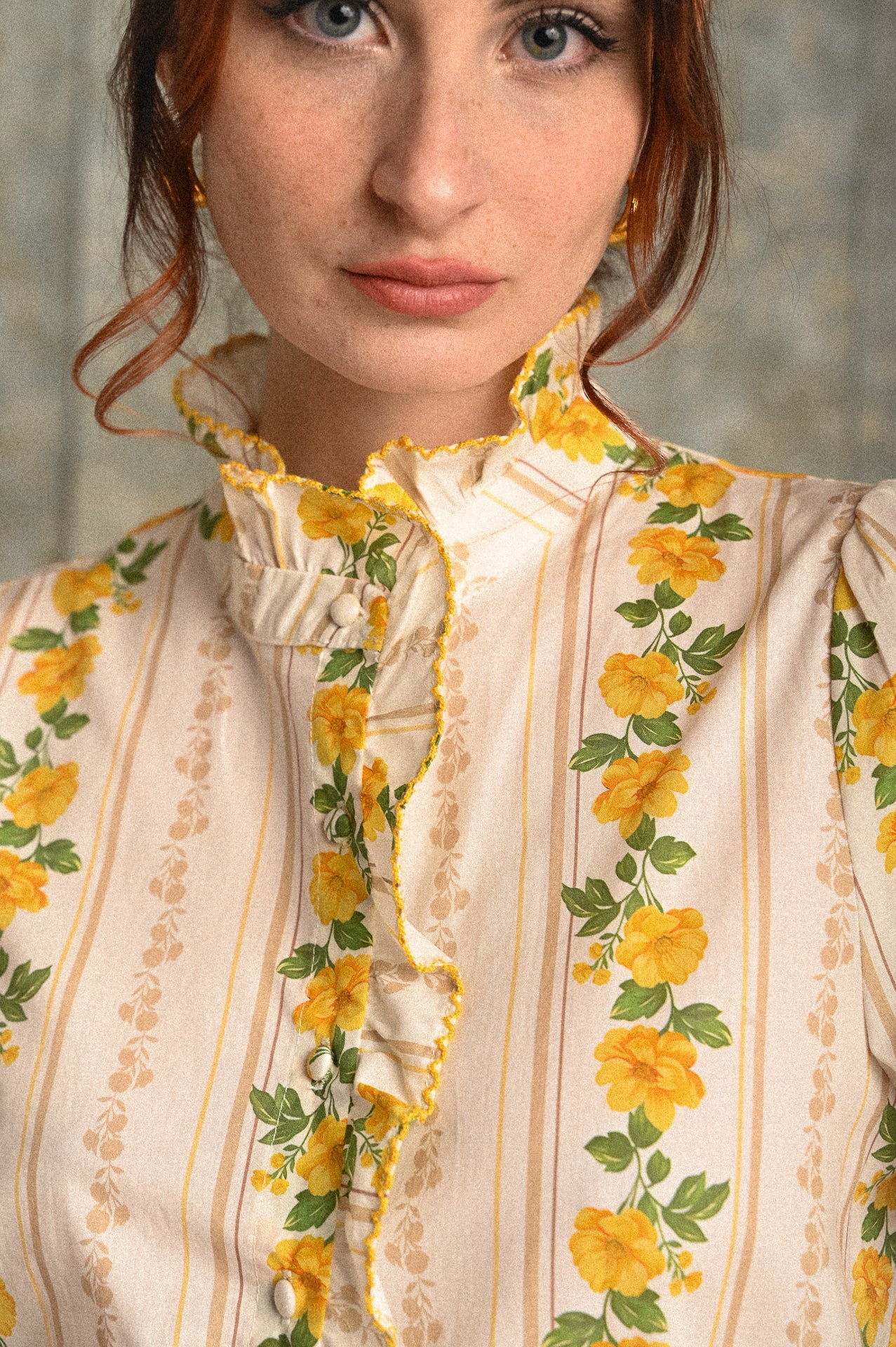 Camicia donna Mimosa in cotone 100% a fiori gialli