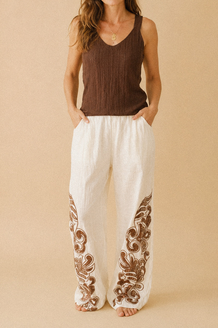 Pantalone “Ivory Embroidery” – lino e cotone con ricamo