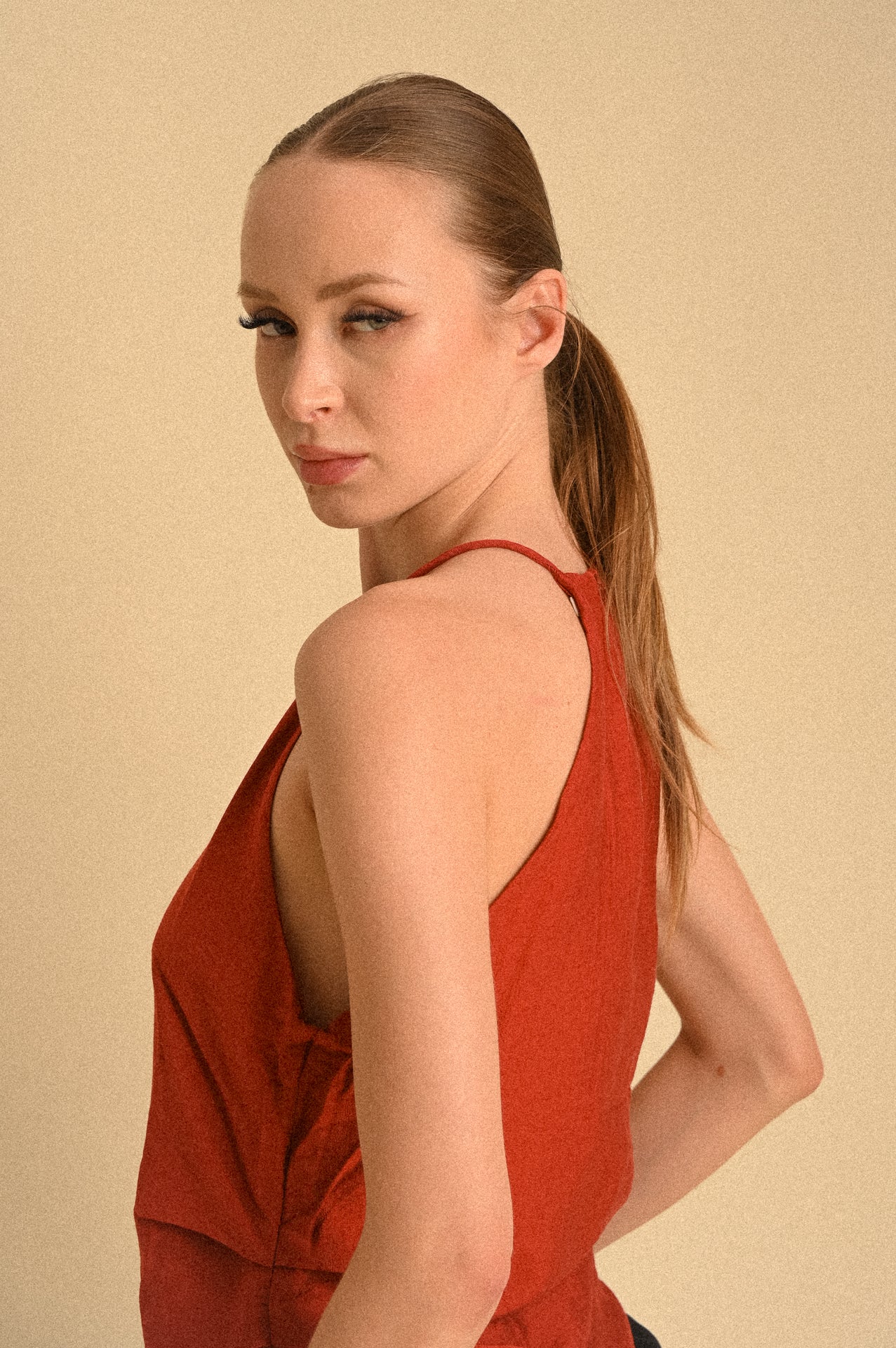 Top Halter Donna Rosso Marrakesh in Viscosa Leggera