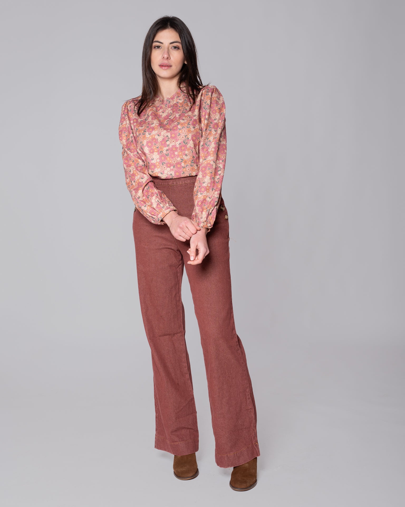 Jeans Dora color bordeaux