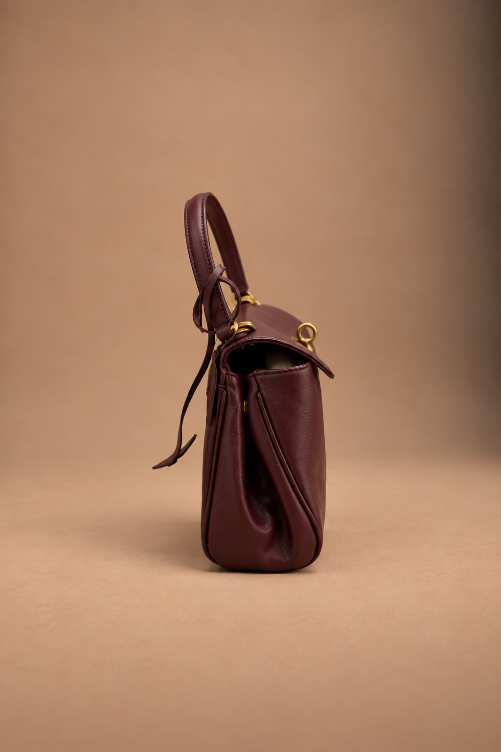 Borsa a Mano e Tracolla da Donna in Vera Pelle Liscia bordeaux– Chiusura a Girello
