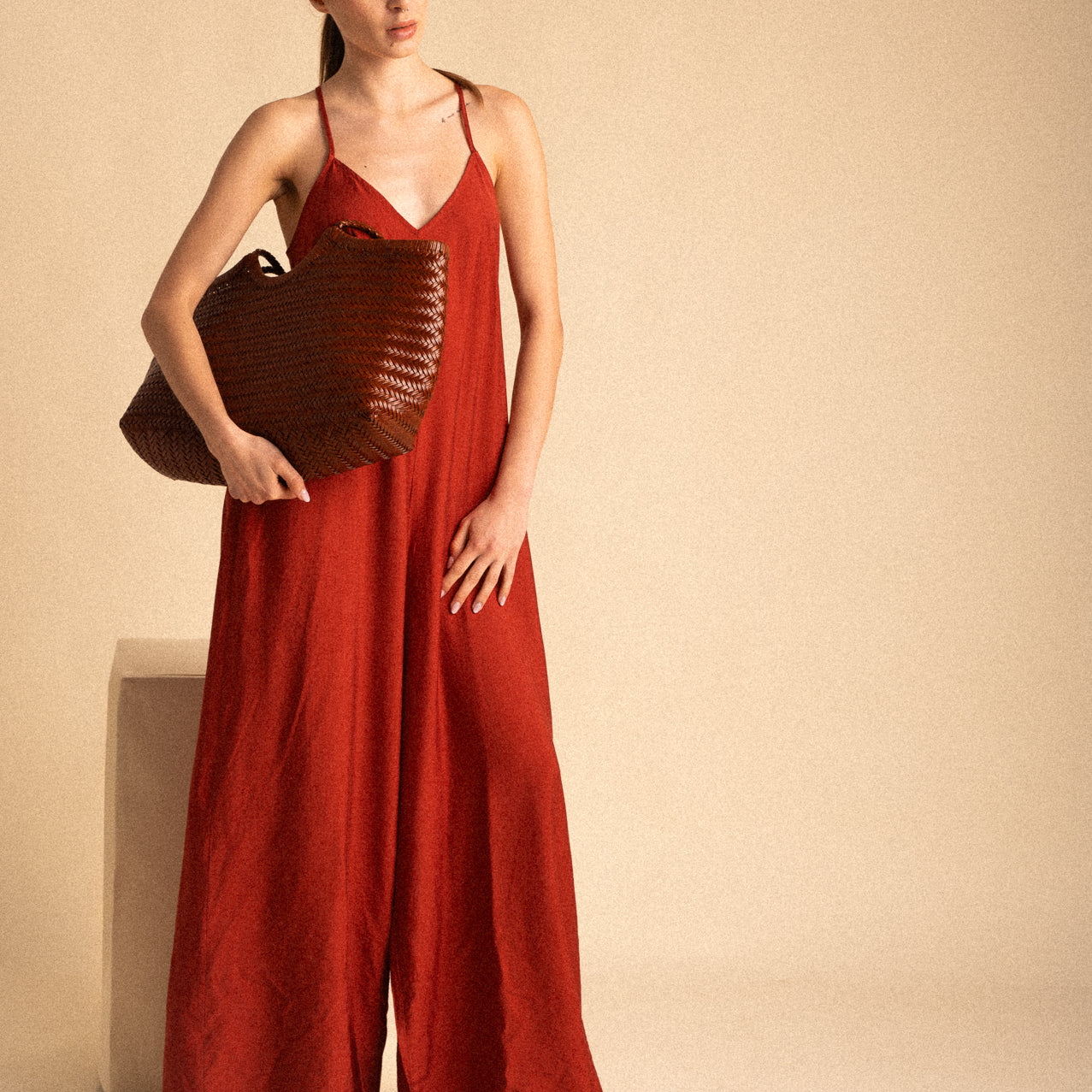 Jumpsuit Lunga Terracotta in Viscosa con Spalline Sottili