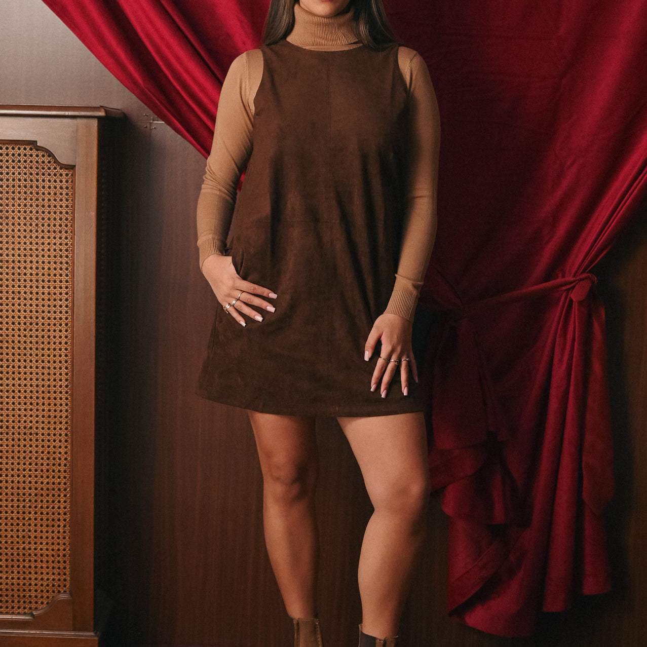 Mini Abito Donna Camoscio Marrone con Tasche | Vestito Smanicato Foderato