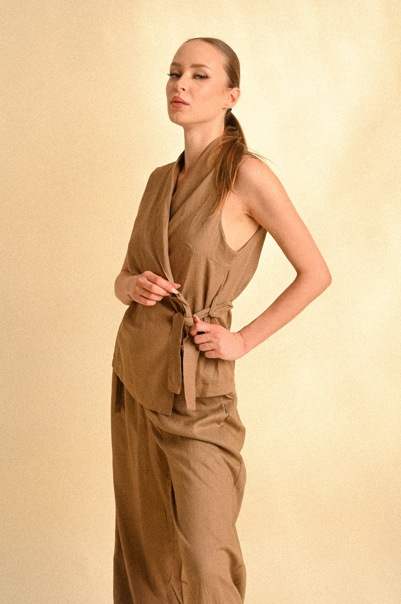 Set Marrakech Sahara in Lino e Viscosa – Gilet Portafoglio e Pantalone Palazzo