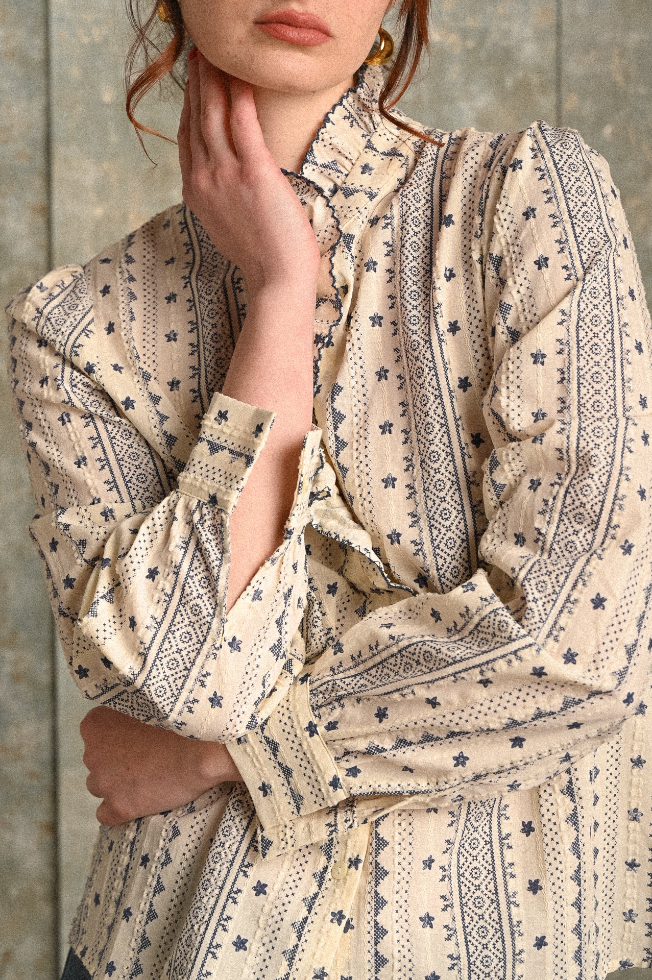 Camicia Lilla in cotone 100% con lavorazione jacquard e fantasia micro floreale