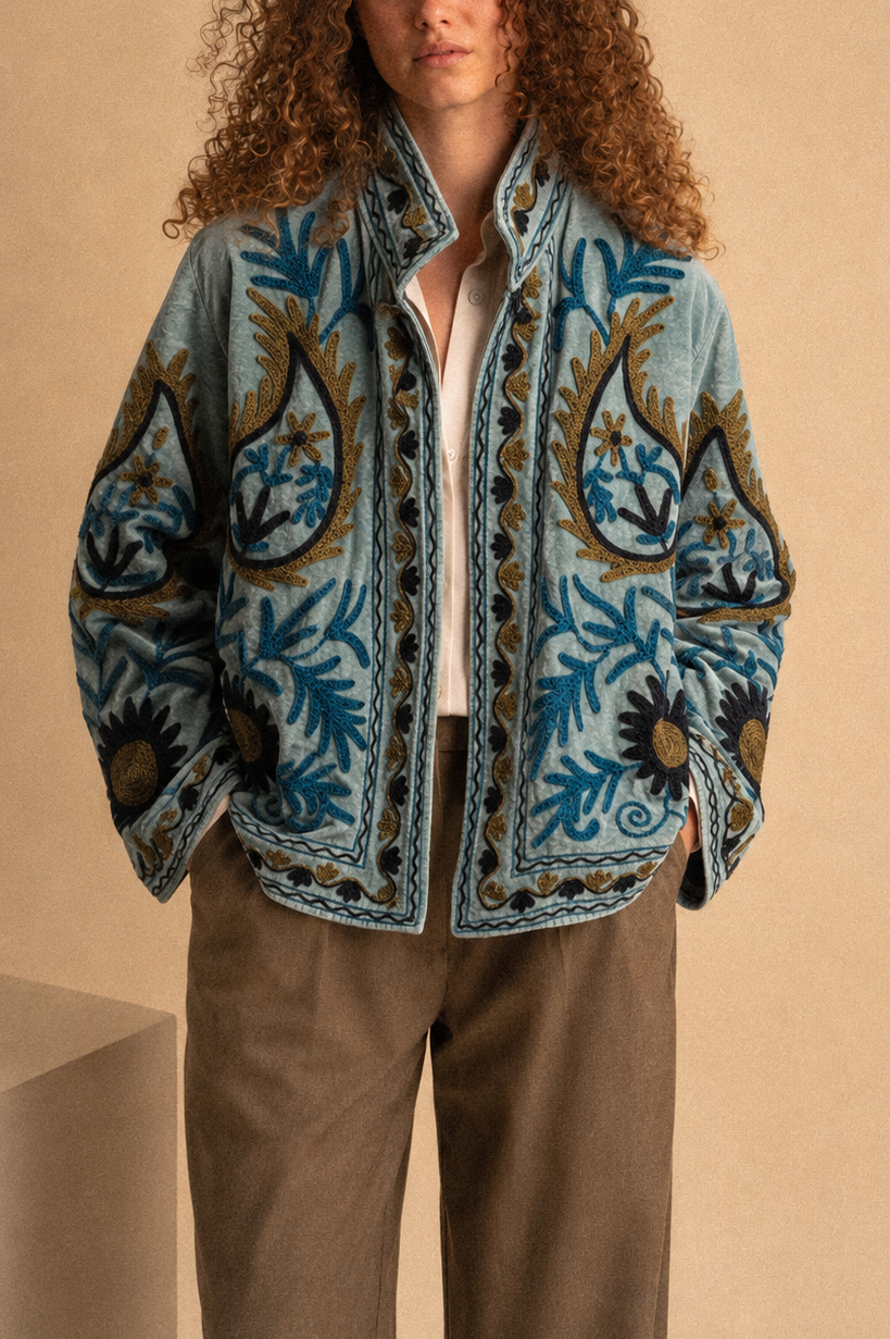 Giacca Suzani Celeste Ricamata “Sky Nomad” in Cotone