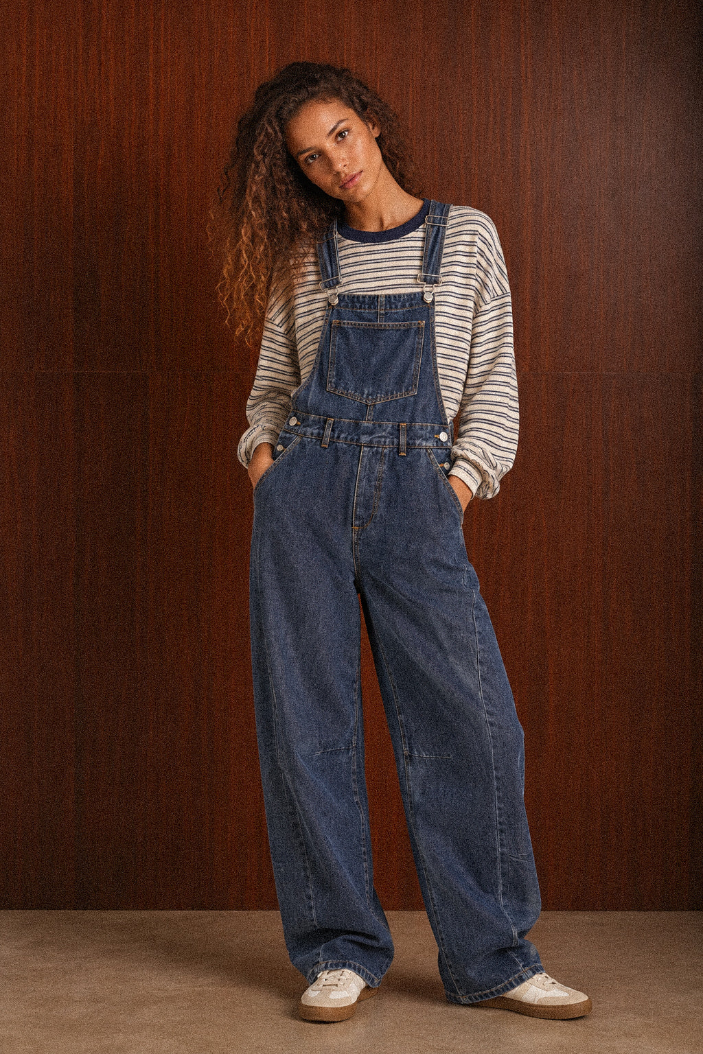 Salopette Donna in Denim Blu 100% Cotone con Pantalone Balloon e Bretelle Regolabili