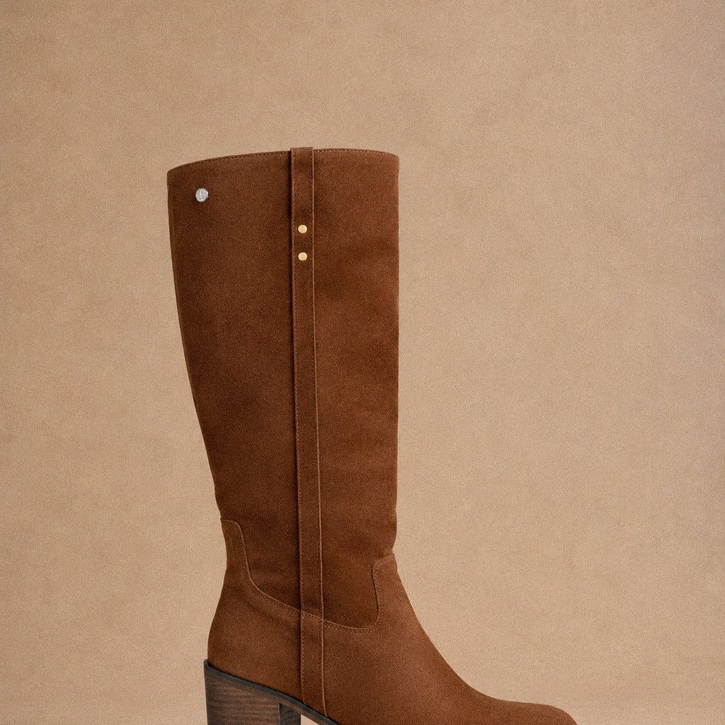 Stivale Donna in Pelle Scamosciata Marrone con Tacco 8 cm